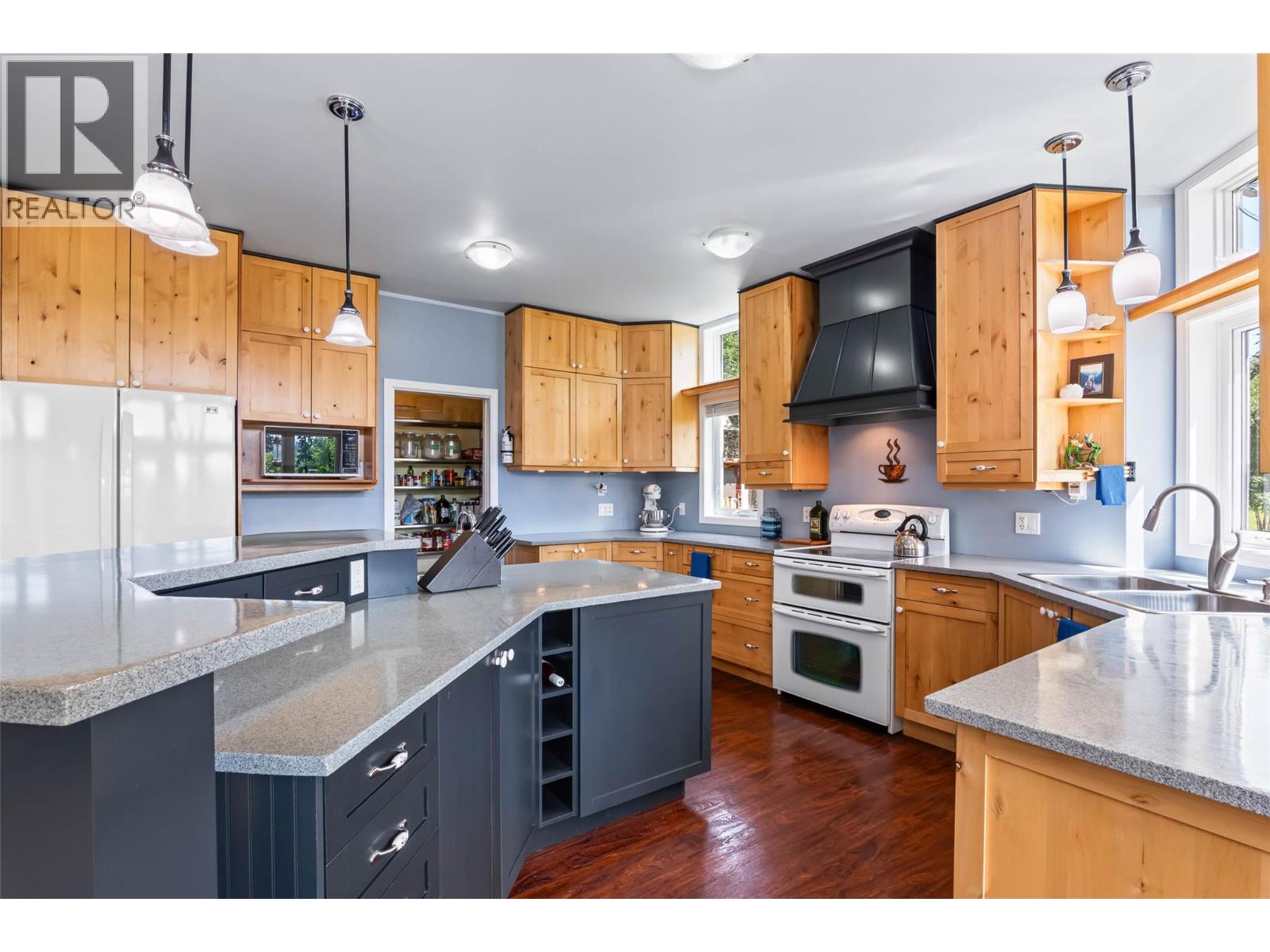 10325 Finlay Road, Kamloops, British Columbia  V0E 1Z1 - Photo 15 - 10380878