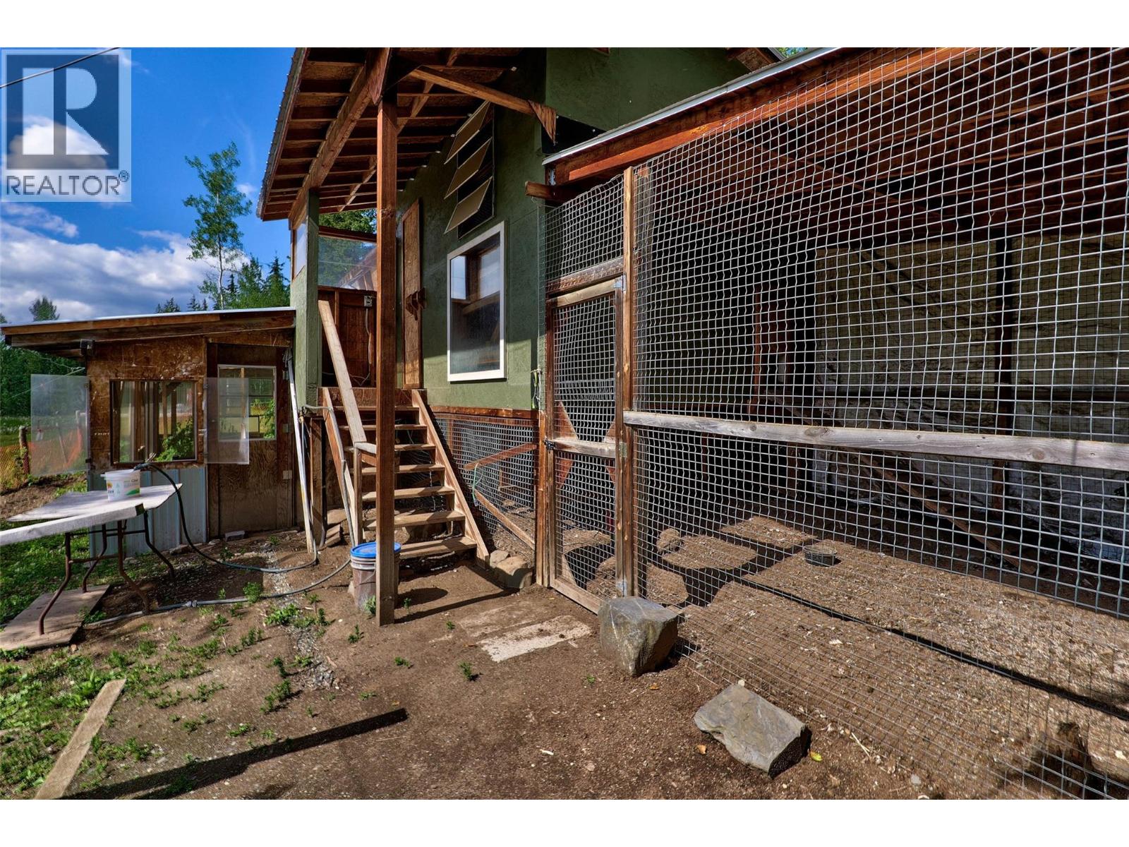 10325 Finlay Road, Kamloops, British Columbia  V0E 1Z1 - Photo 58 - 10380878