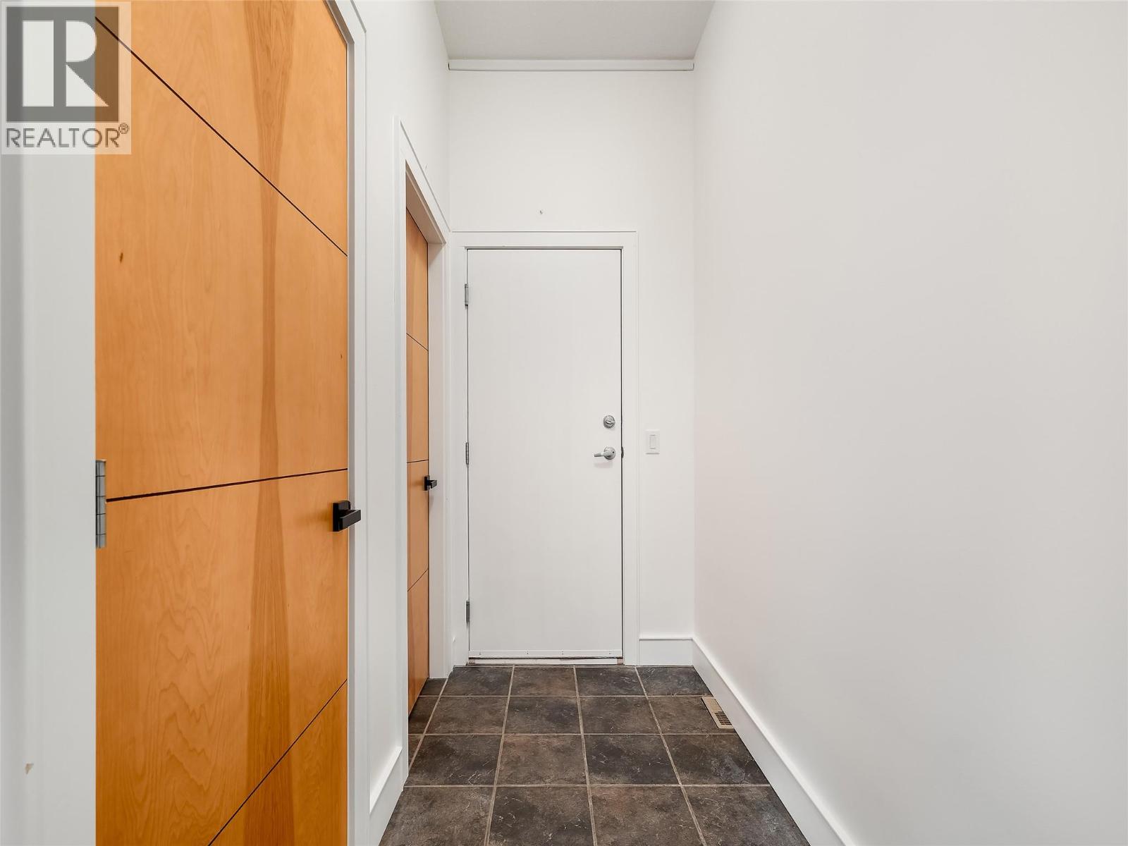 101 Falcon Point Way Unit# 3 Lot# 1, Vernon, British Columbia  V1H 1V4 - Photo 23 - 10382427