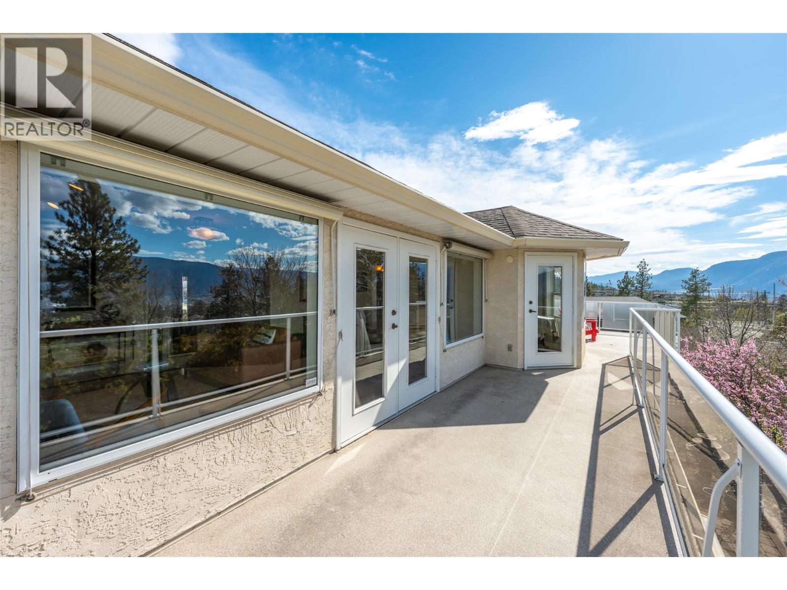 1645 Holden Road, Penticton, British Columbia  V2A 8M9 - Photo 21 - 10382469
