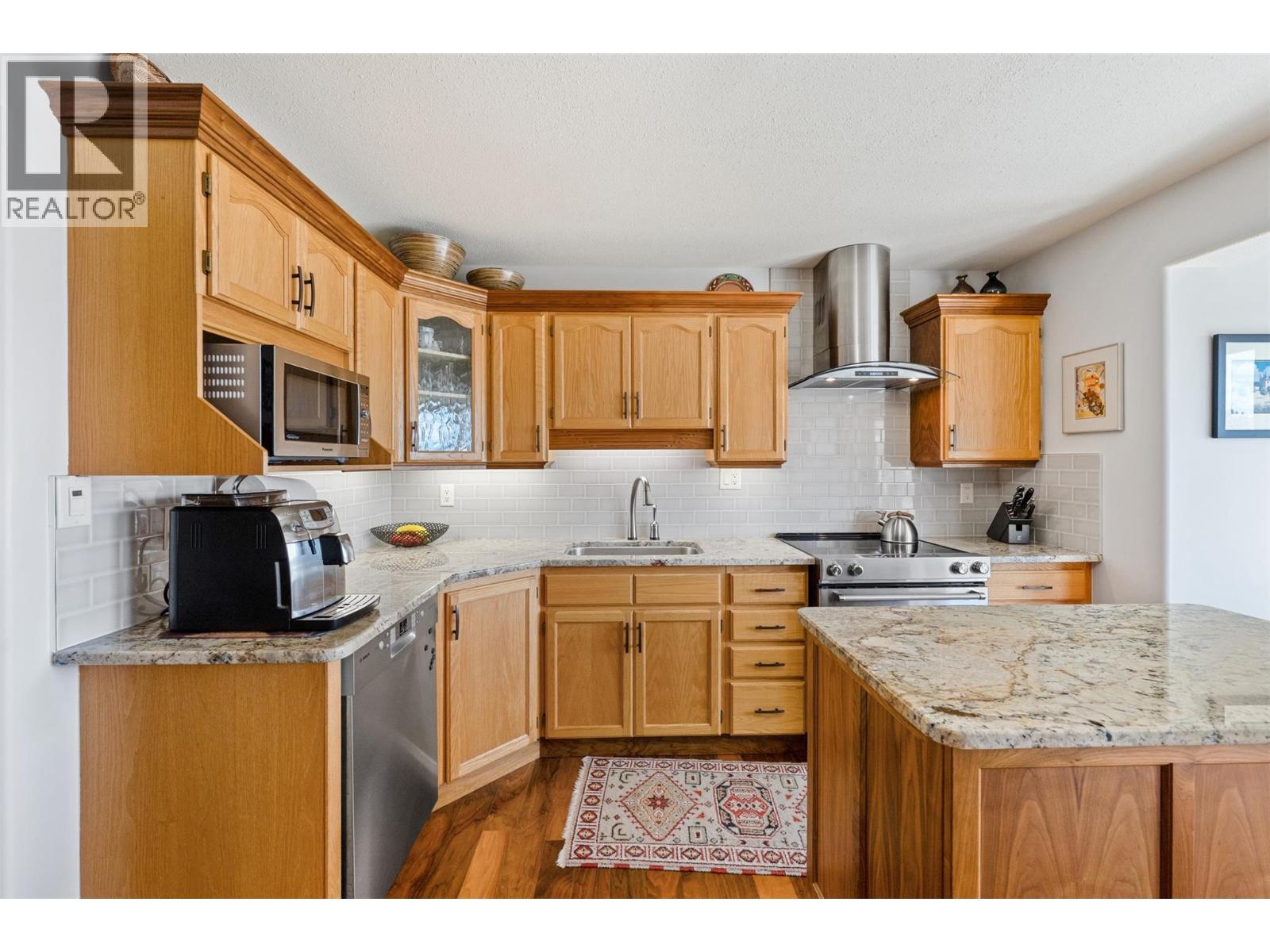 1645 Holden Road, Penticton, British Columbia  V2A 8M9 - Photo 6 - 10382469