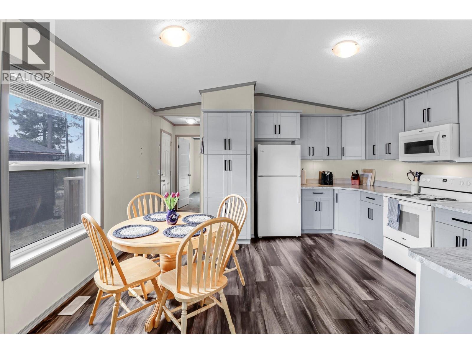 1008 Steepleview Drive Nw, Cranbrook, British Columbia  V1C 5L3 - Photo 12 - 10382273