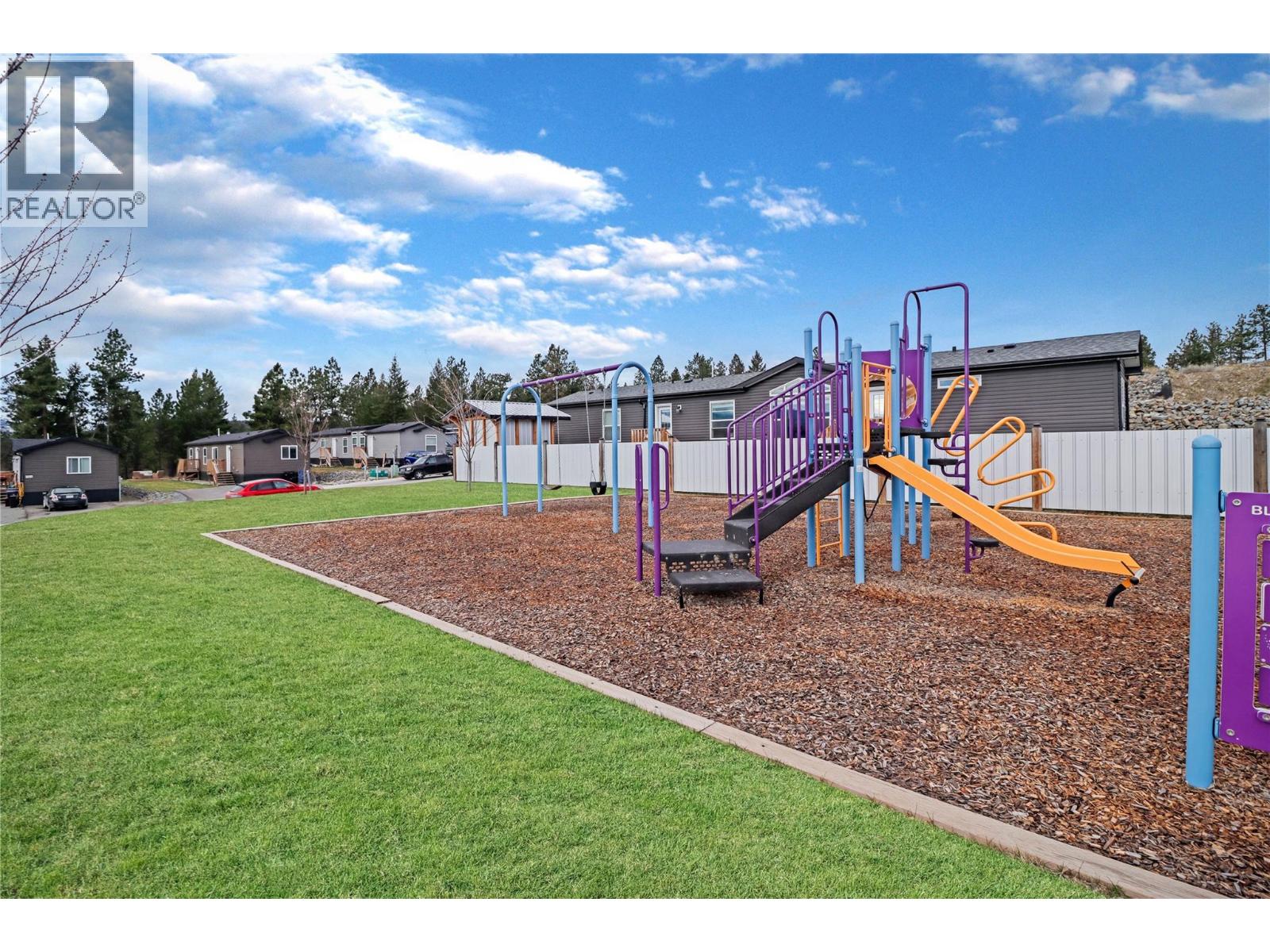 1008 Steepleview Drive Nw, Cranbrook, British Columbia  V1C 5L3 - Photo 6 - 10382273