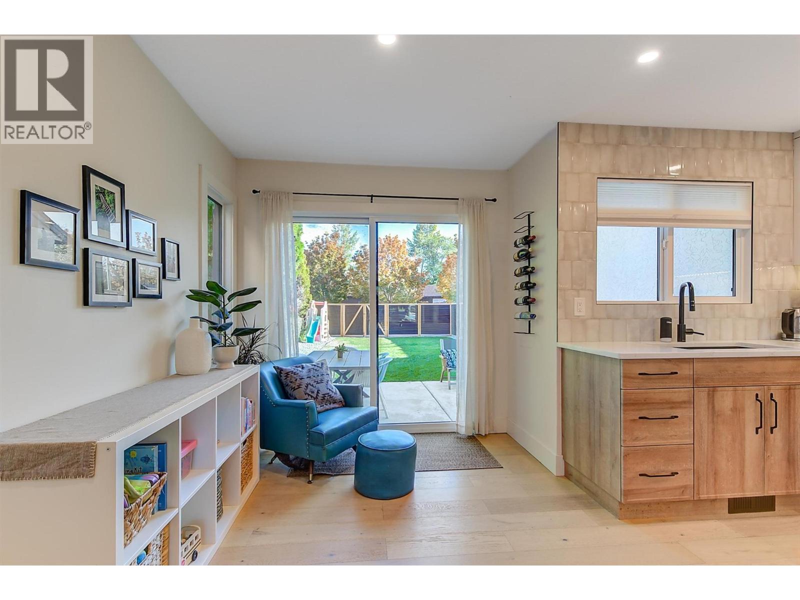 985 Manhattan Drive, Kelowna, British Columbia  V1Y 1H7 - Photo 13 - 10381794