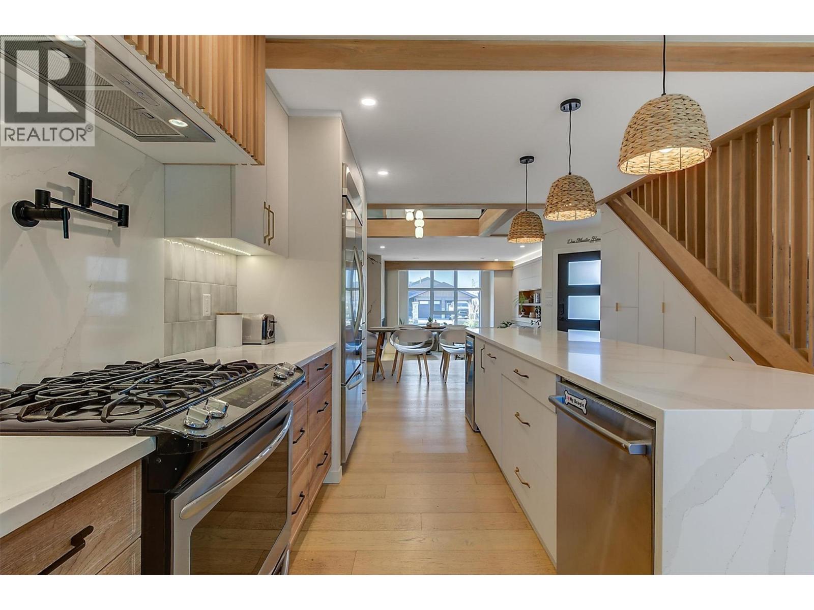 985 Manhattan Drive, Kelowna, British Columbia  V1Y 1H7 - Photo 16 - 10381794