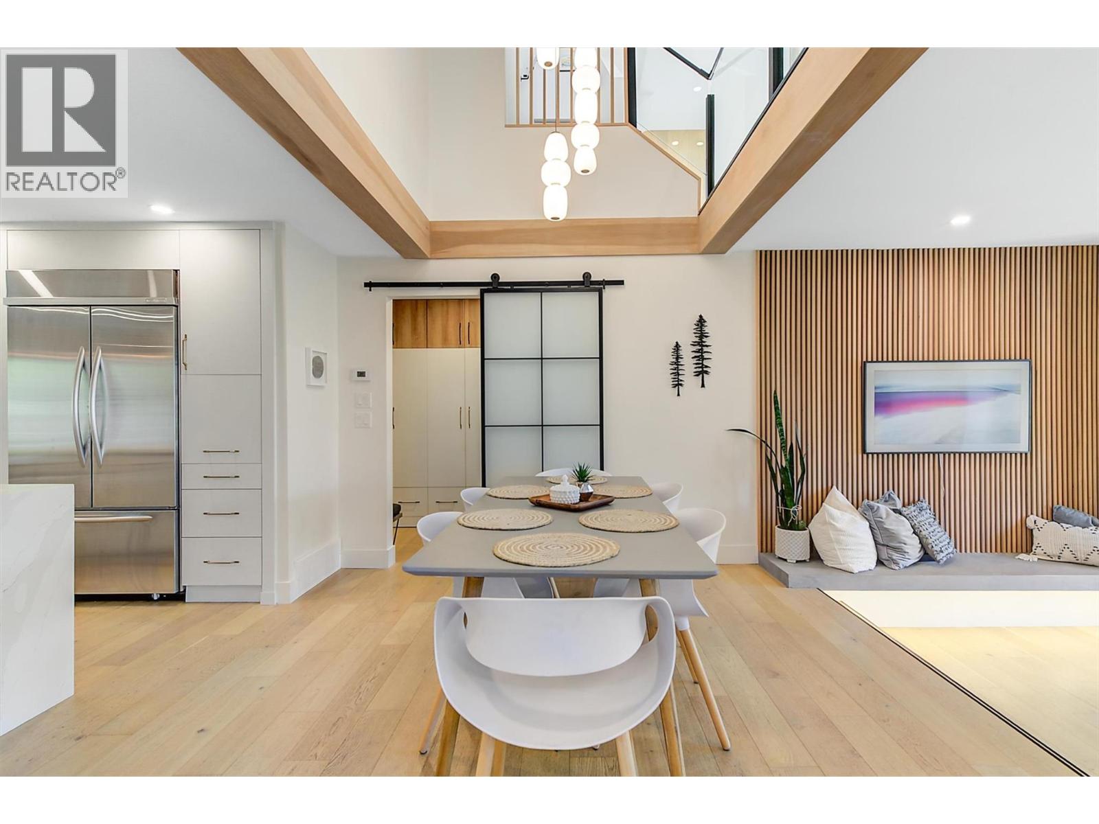 985 Manhattan Drive, Kelowna, British Columbia  V1Y 1H7 - Photo 5 - 10381794