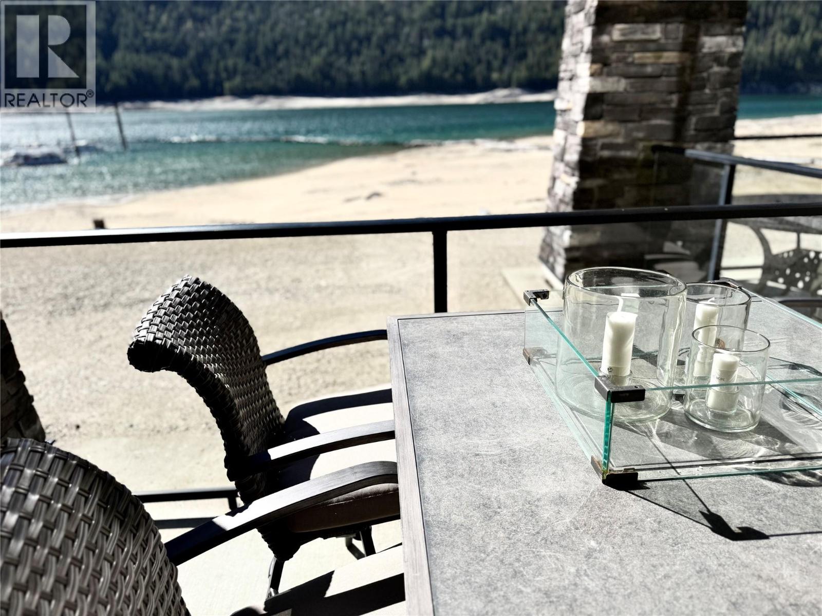 5570 Broadwater Road Unit# 109, Castlegar, British Columbia  V1N 0A1 - Photo 14 - 10382468