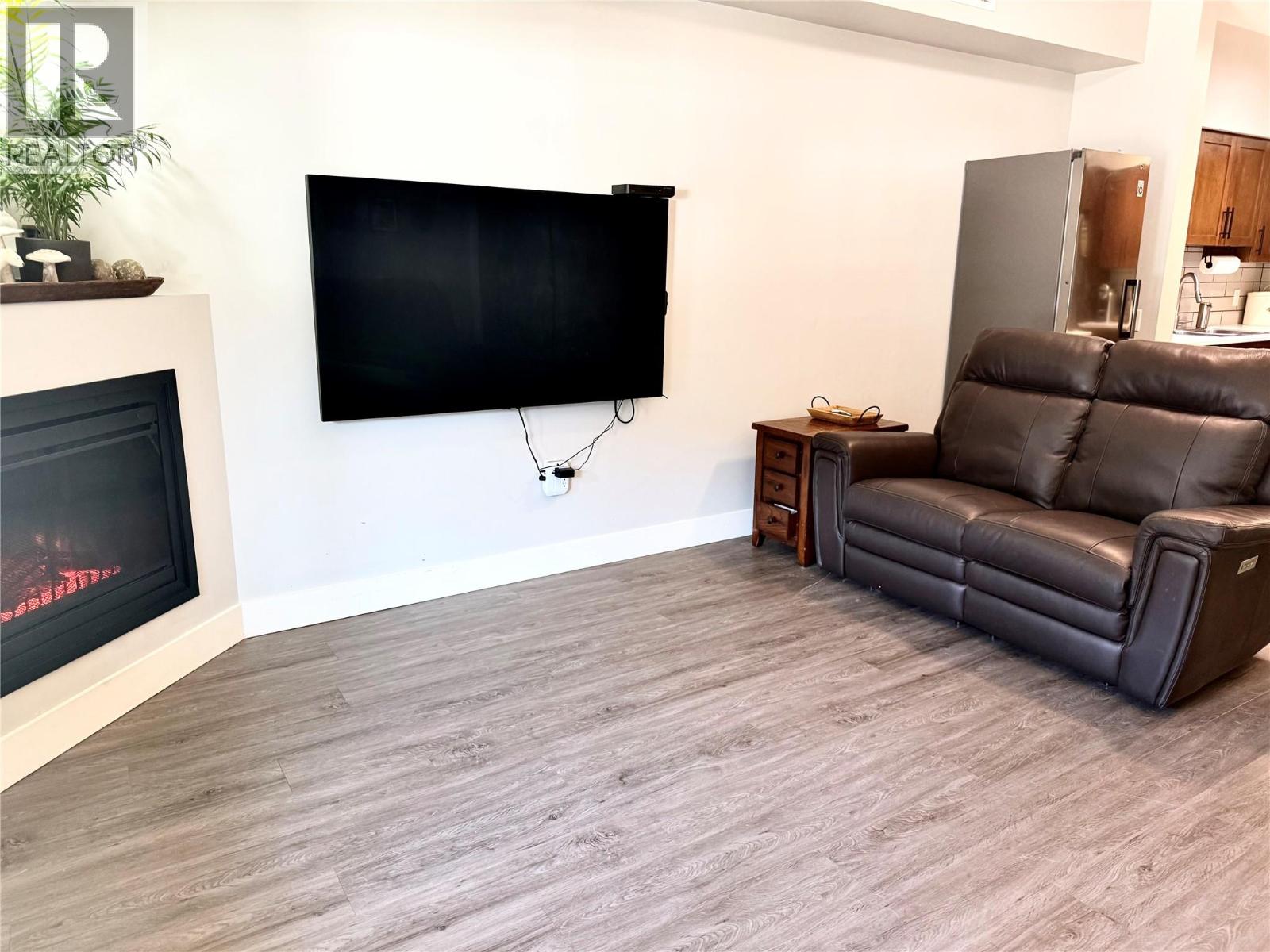 5570 Broadwater Road Unit# 109, Castlegar, British Columbia  V1N 0A1 - Photo 30 - 10382468