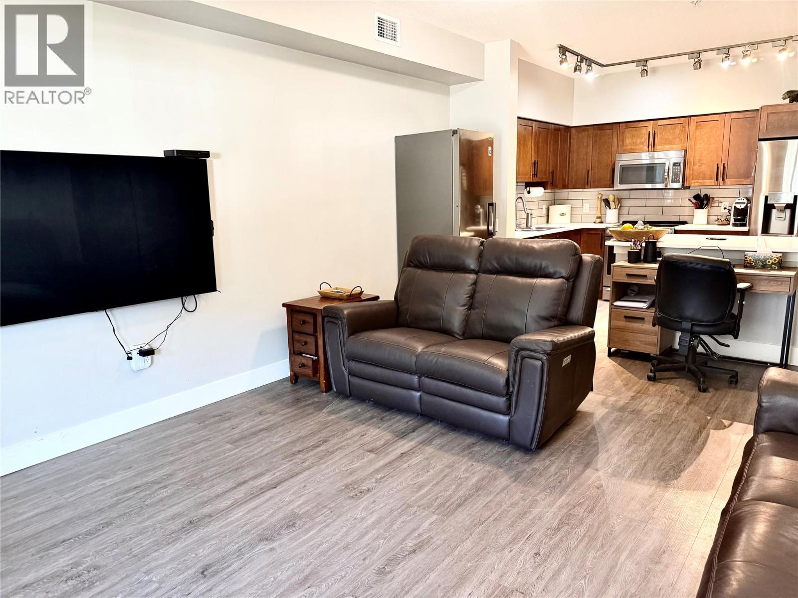 5570 Broadwater Road Unit# 109, Castlegar, British Columbia  V1N 0A1 - Photo 31 - 10382468