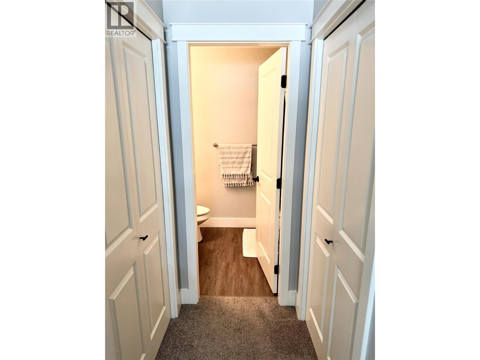 5570 Broadwater Road Unit# 109, Castlegar, British Columbia  V1N 0A1 - Photo 37 - 10382468