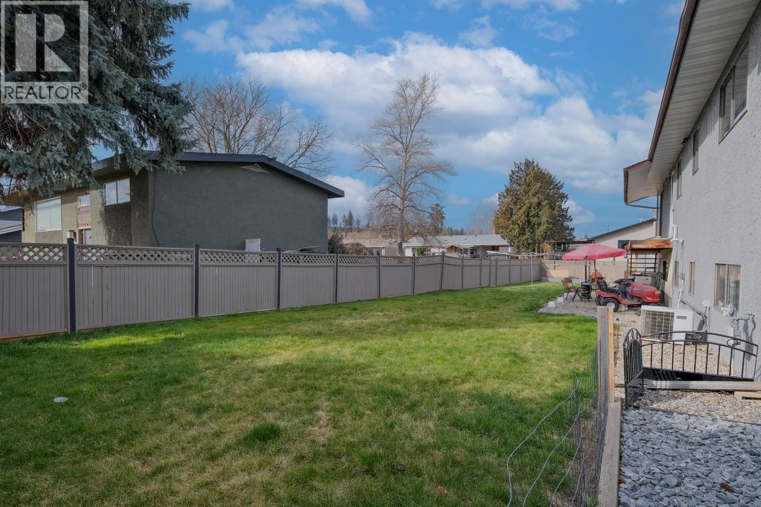 1185 Graham Road, Kelowna, British Columbia  V1X 1J3 - Photo 4 - 10382294