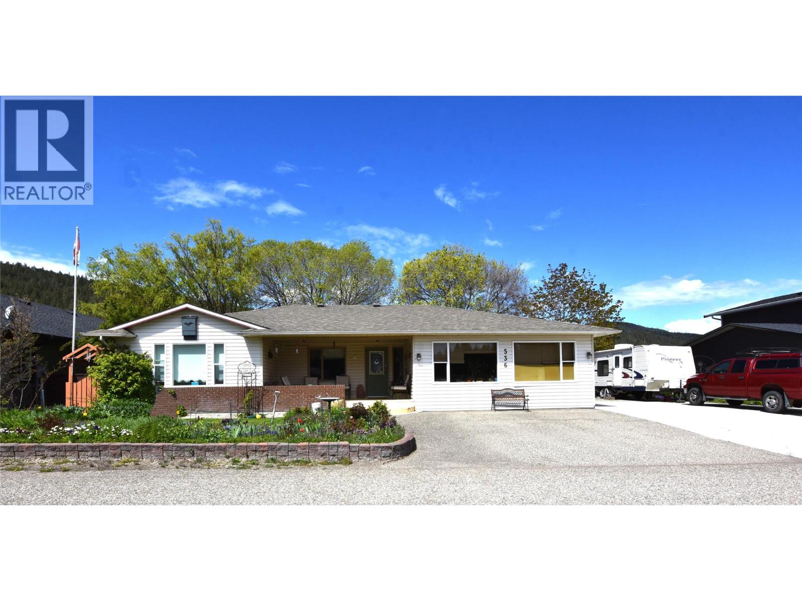 536 Loon Avenue, Vernon, British Columbia  V1H 2A1 - Photo 1 - 10382461