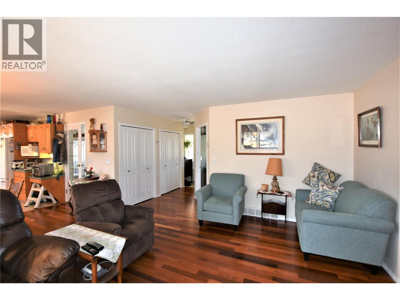 536 Loon Avenue, Vernon, British Columbia  V1H 2A1 - Photo 16 - 10382461