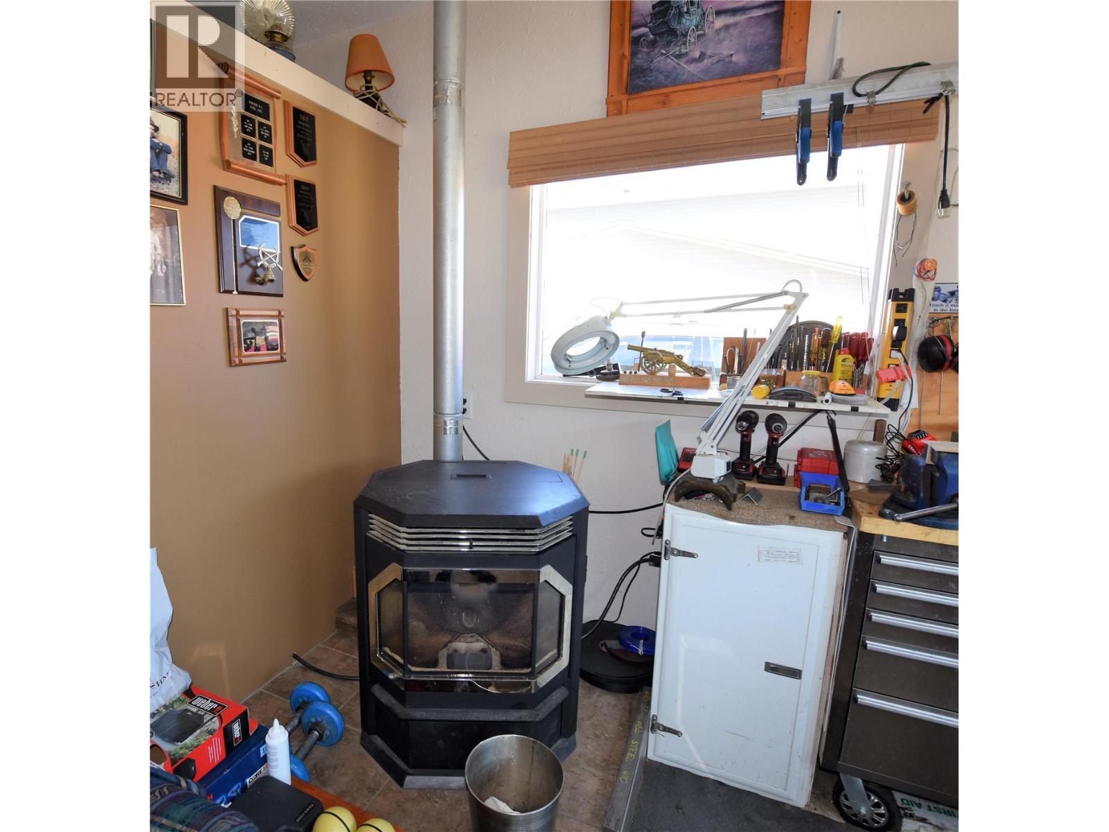 536 Loon Avenue, Vernon, British Columbia  V1H 2A1 - Photo 32 - 10382461