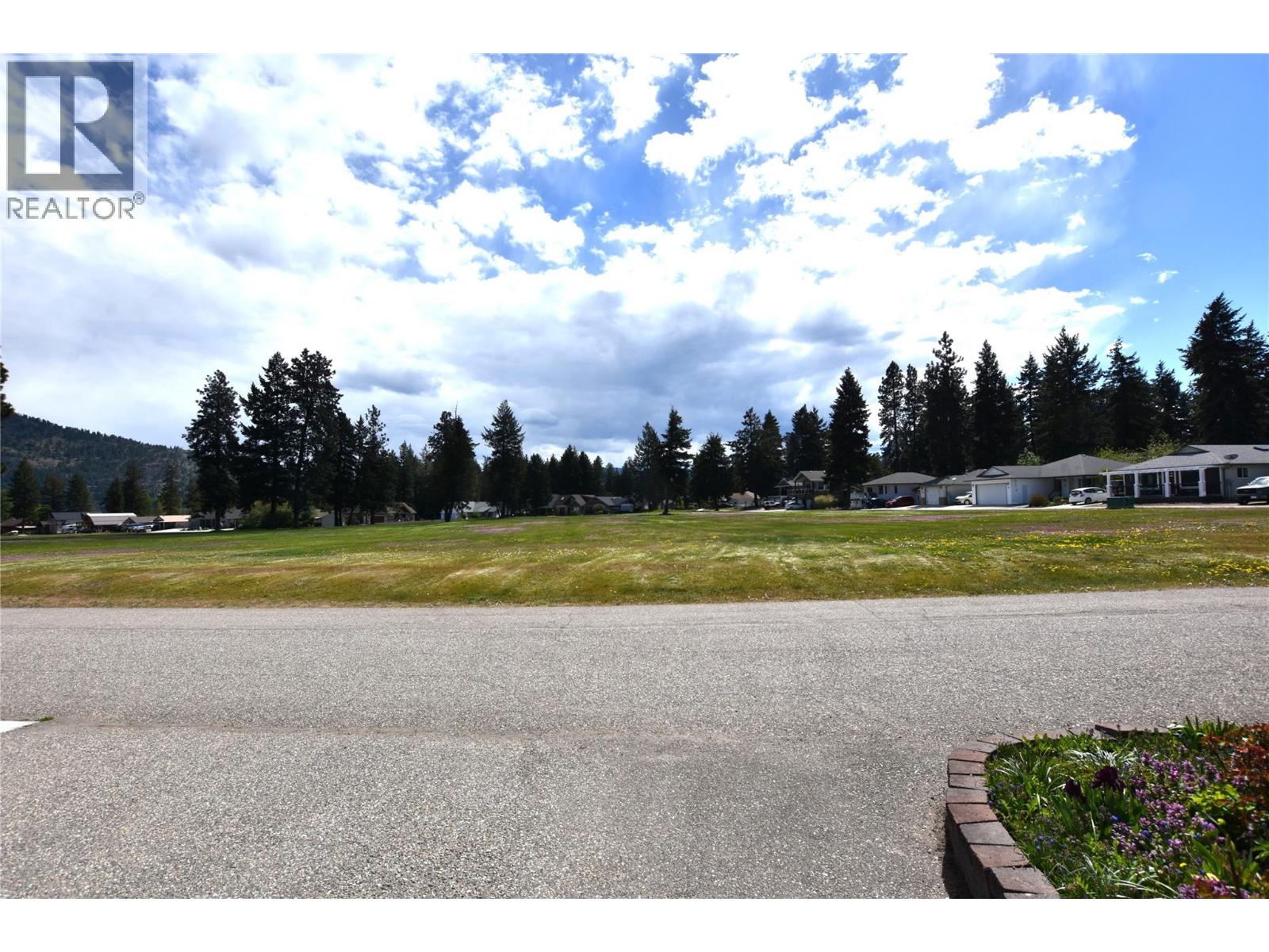 536 Loon Avenue, Vernon, British Columbia  V1H 2A1 - Photo 8 - 10382461