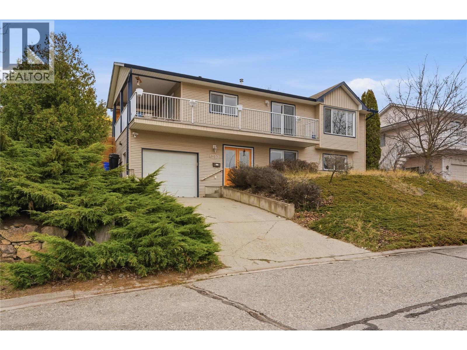 4202 15 Crescent, Vernon, British Columbia  V1T 7H4 - Photo 1 - 10382444