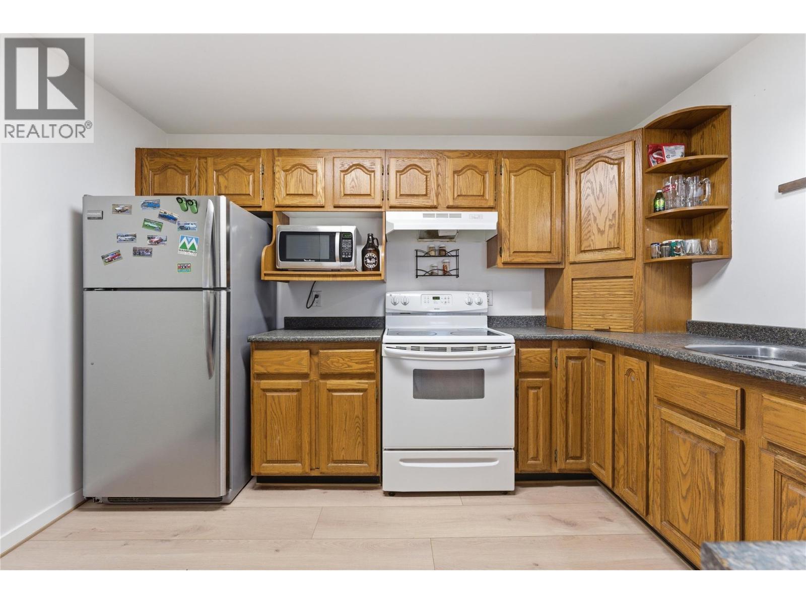 4202 15 Crescent, Vernon, British Columbia  V1T 7H4 - Photo 31 - 10382444