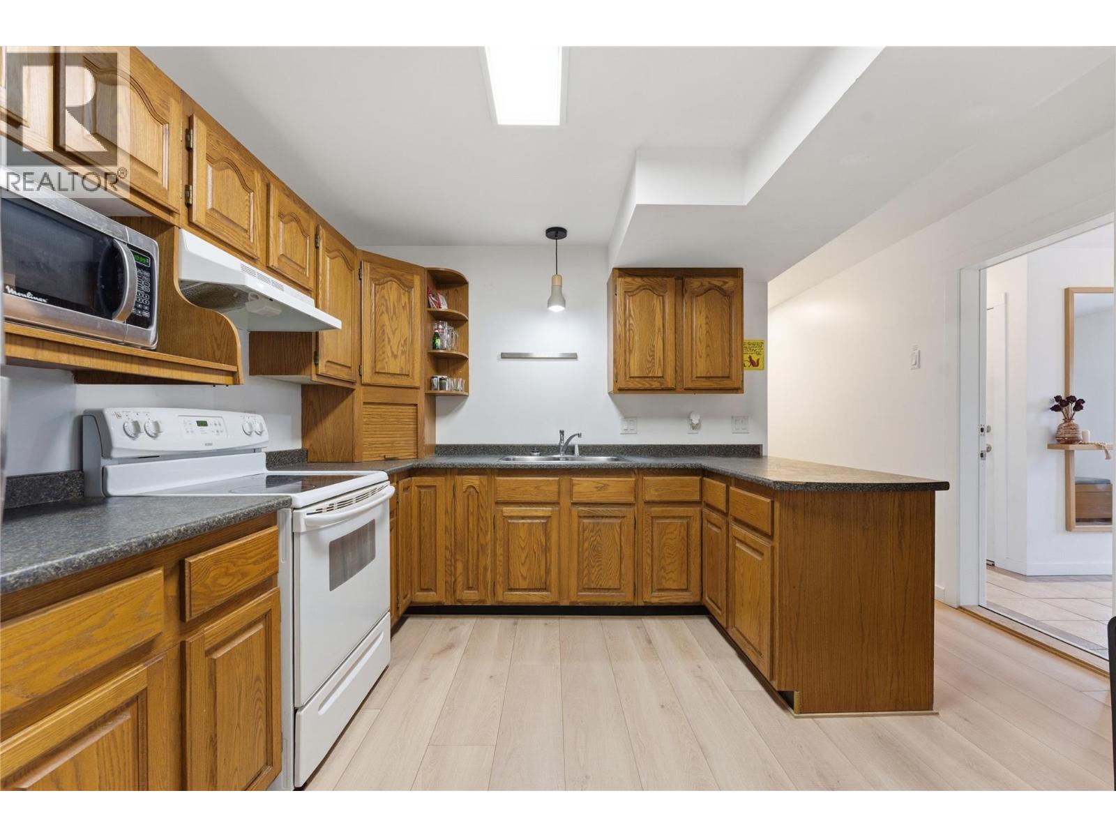 4202 15 Crescent, Vernon, British Columbia  V1T 7H4 - Photo 32 - 10382444