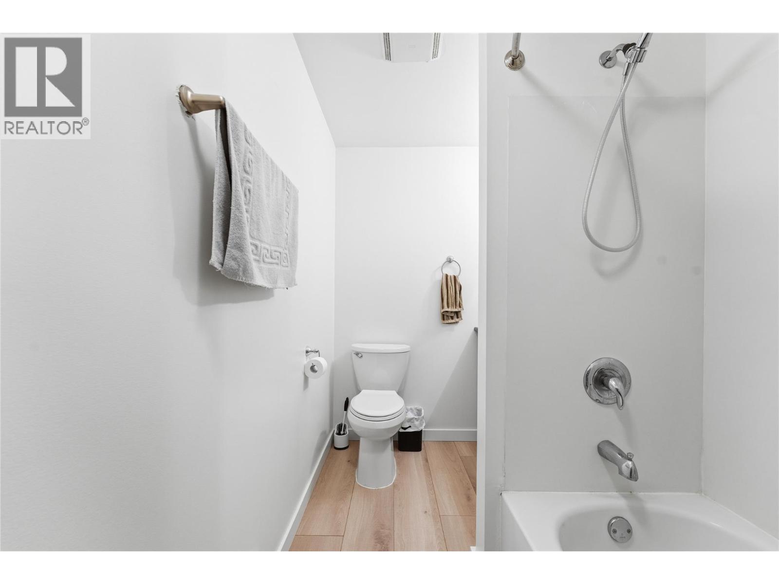 4202 15 Crescent, Vernon, British Columbia  V1T 7H4 - Photo 35 - 10382444