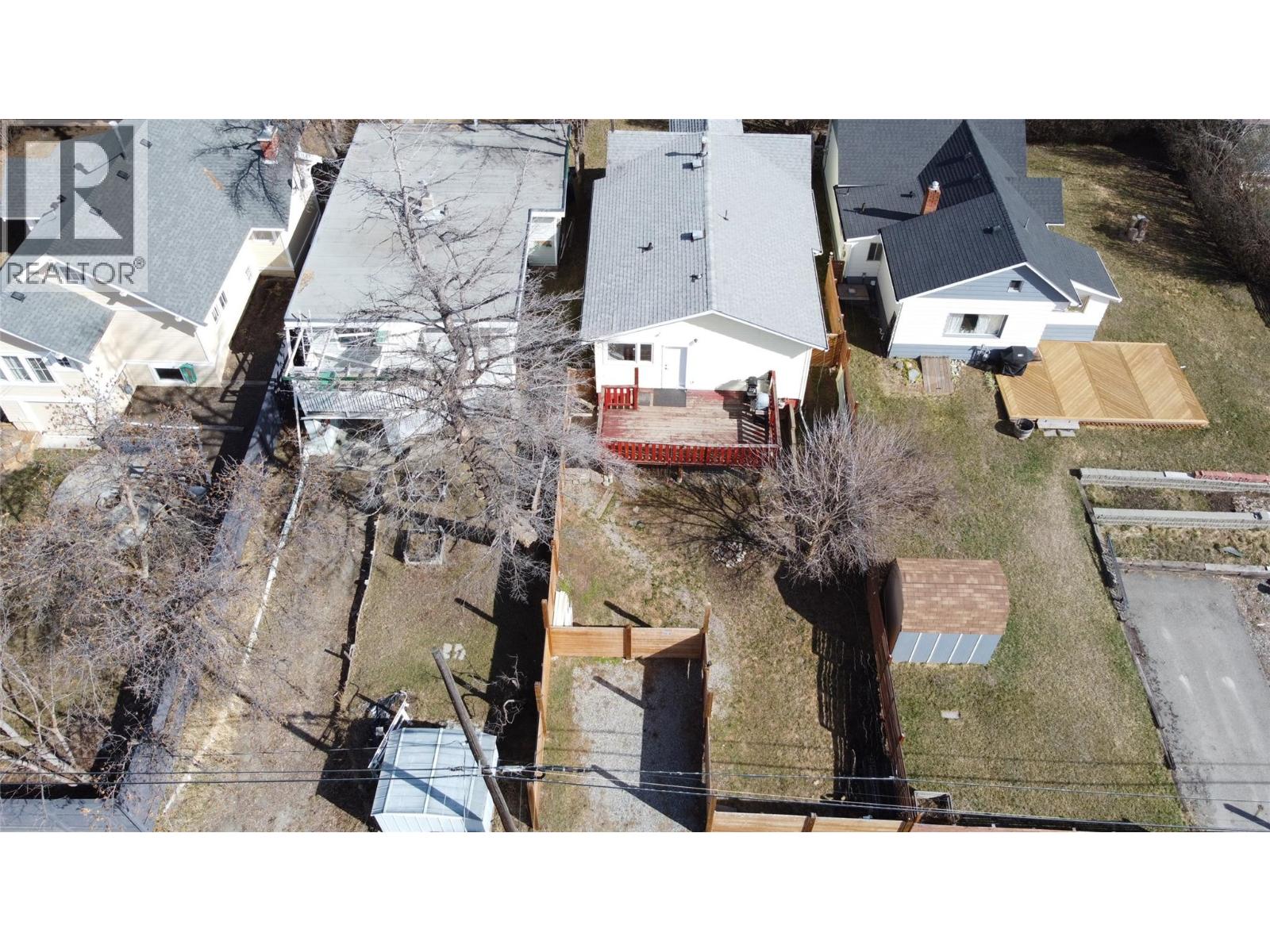 225 16 Avenue S, Cranbrook, British Columbia  V1C 2Z5 - Photo 3 - 10382392