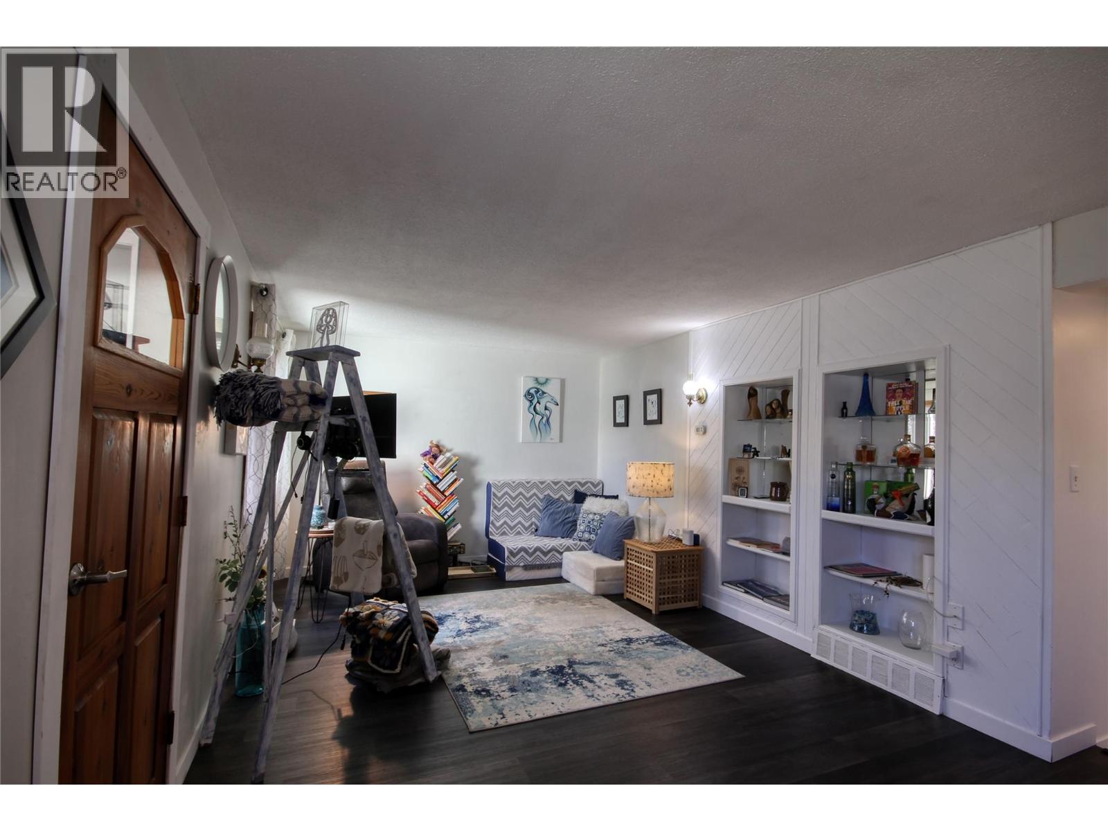 225 16 Avenue S, Cranbrook, British Columbia  V1C 2Z5 - Photo 8 - 10382392