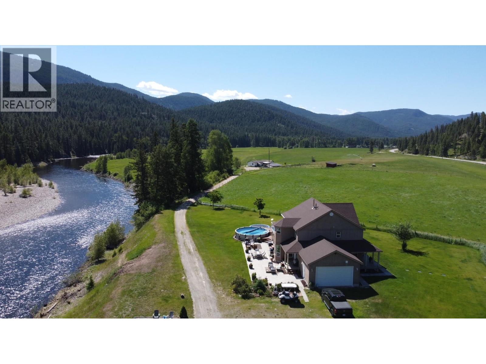 5284 Christian Valley Road, Westbridge, British Columbia  V0H 1Y0 - Photo 2 - 10382332