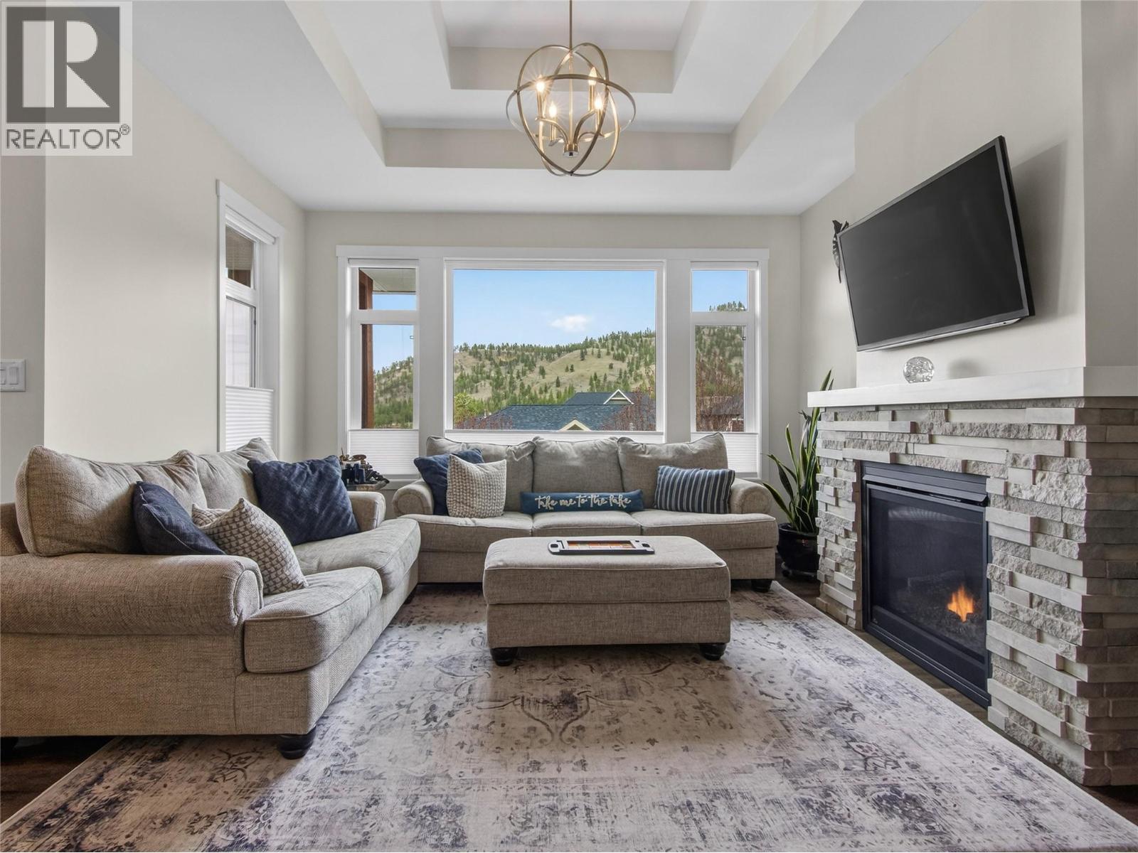 136 Sendero Crescent, Penticton, British Columbia  V2A 0C3 - Photo 2 - 10382173