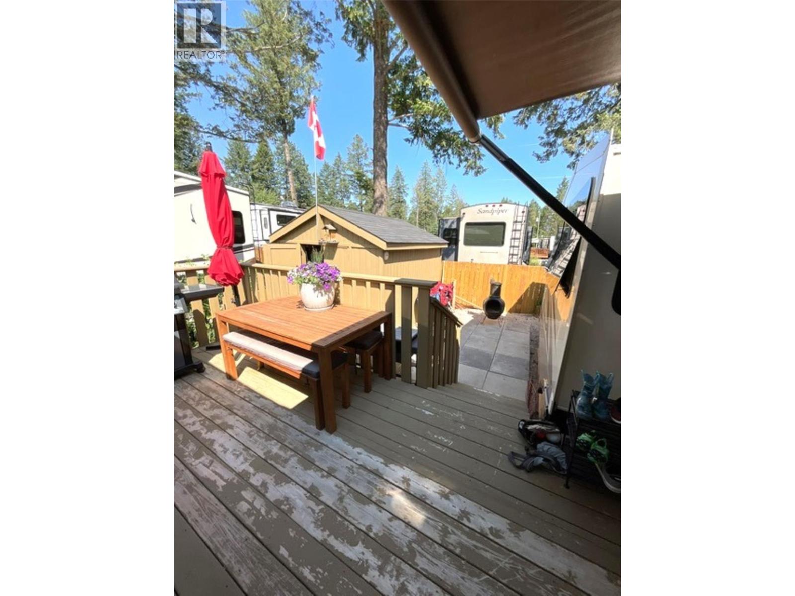 4868 Riverview Drive Unit# 139, Edgewater, British Columbia  V0E 1E0 - Photo 5 - 10382134