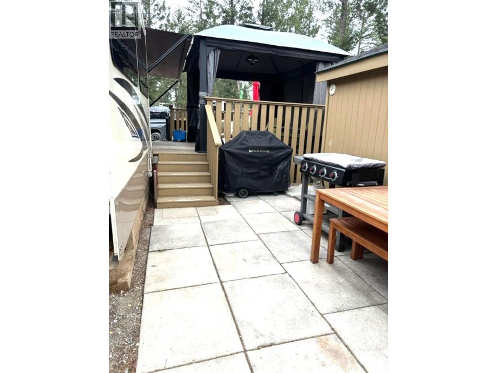 4868 Riverview Drive Unit# 139, Edgewater, British Columbia  V0E 1E0 - Photo 7 - 10382134