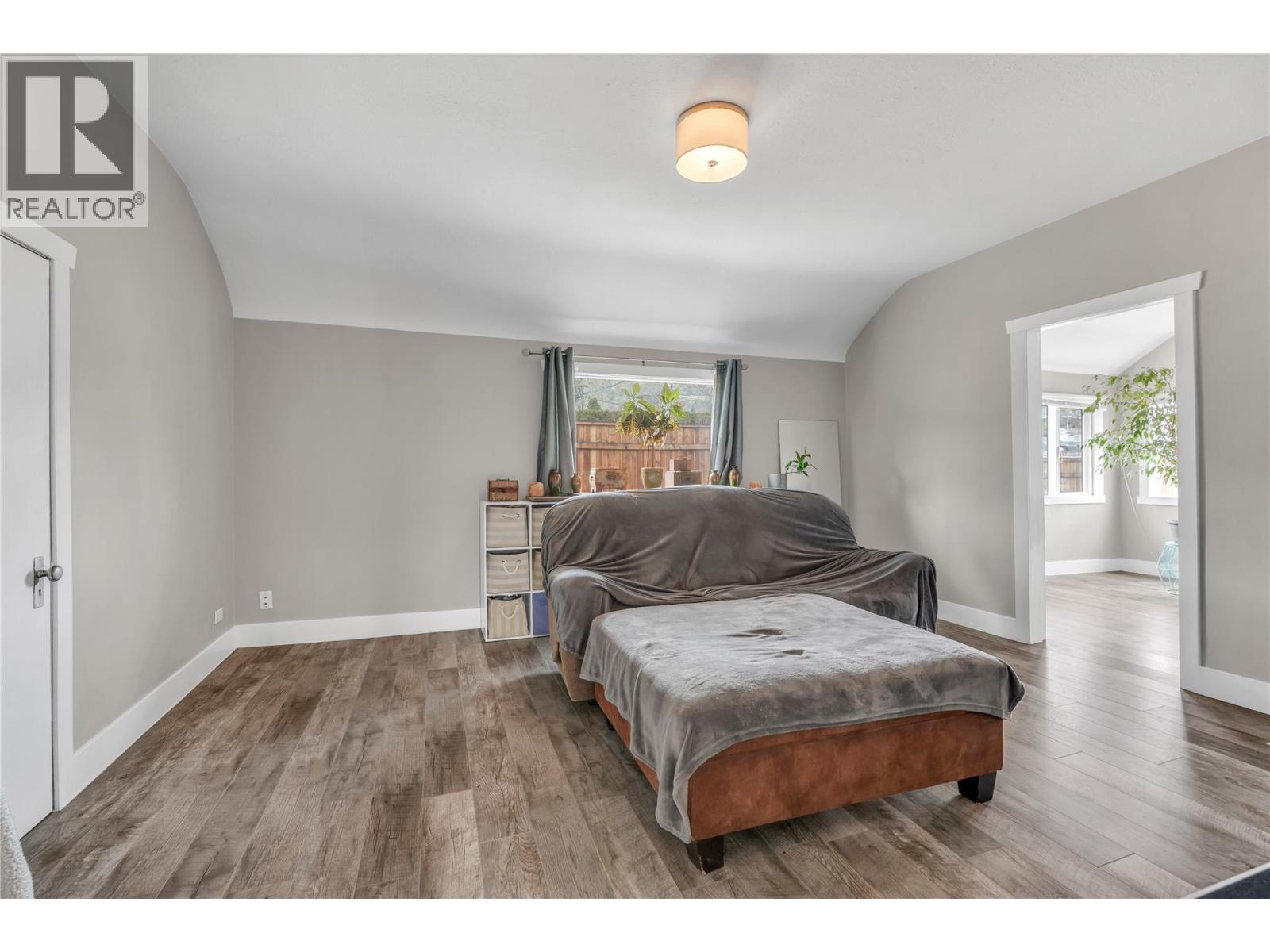 5899 Okanagan Street, Oliver, British Columbia  V0H 1T0 - Photo 12 - 10382558