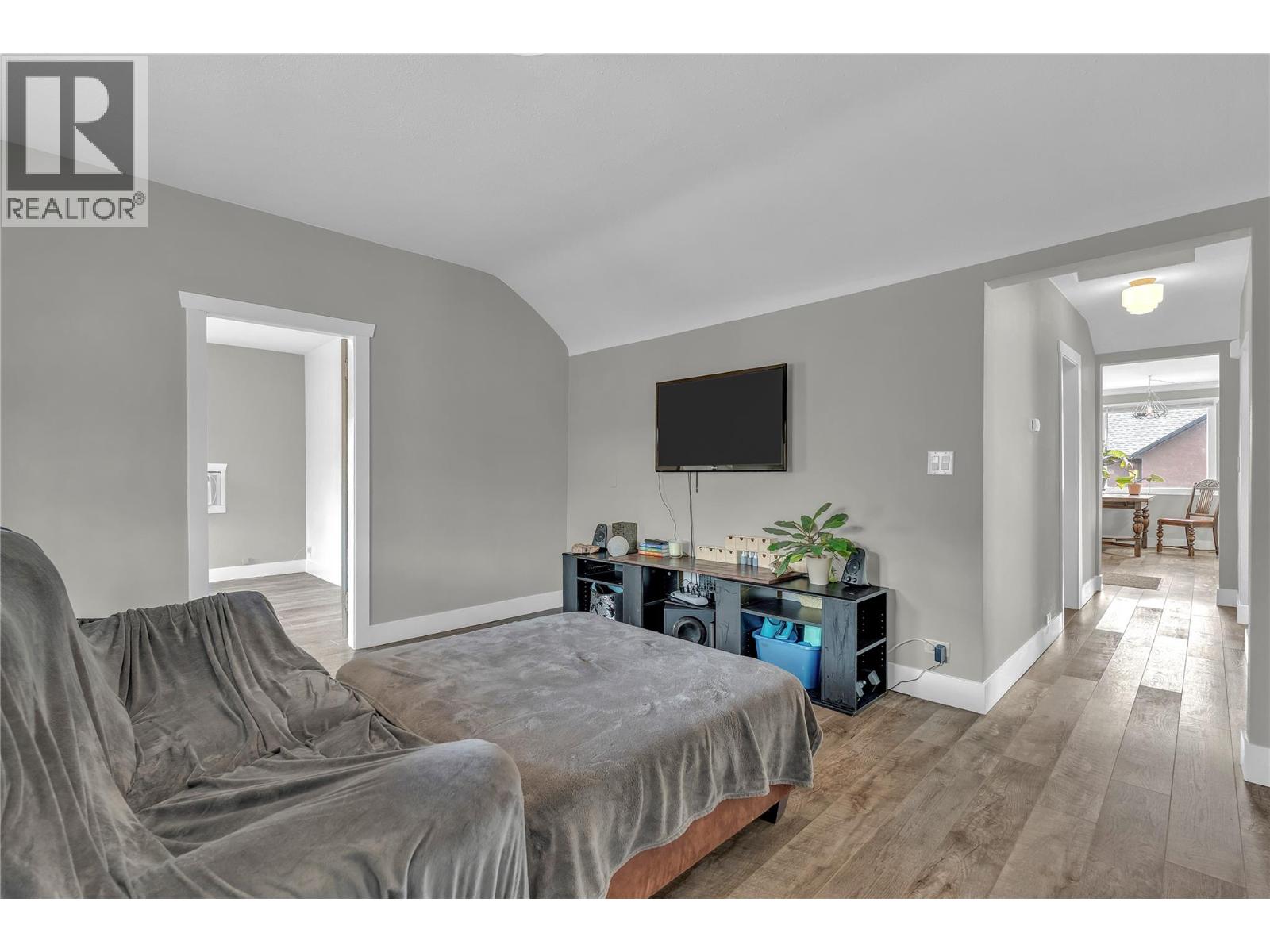 5899 Okanagan Street, Oliver, British Columbia  V0H 1T0 - Photo 13 - 10382558