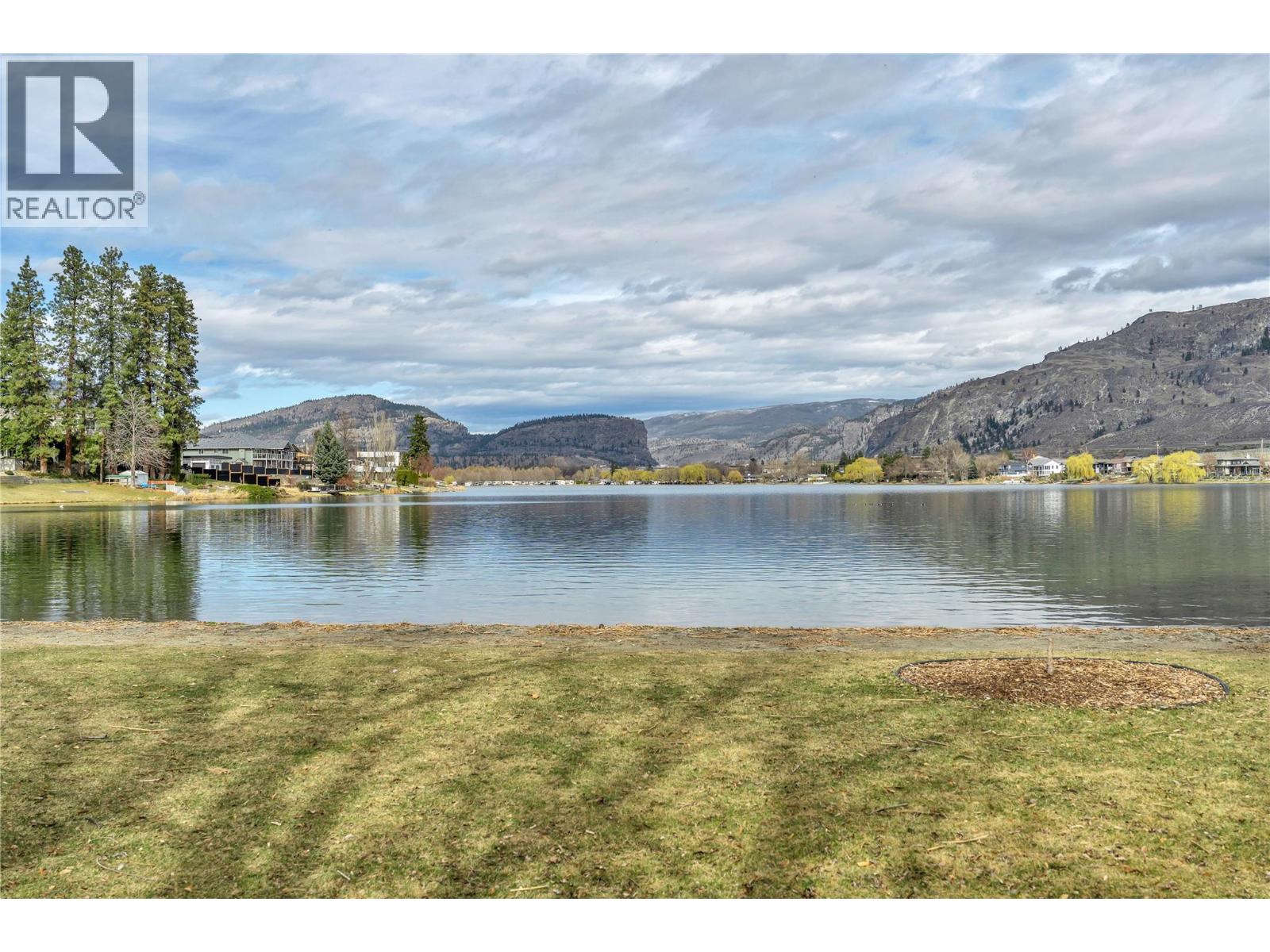 5899 Okanagan Street, Oliver, British Columbia  V0H 1T0 - Photo 40 - 10382558