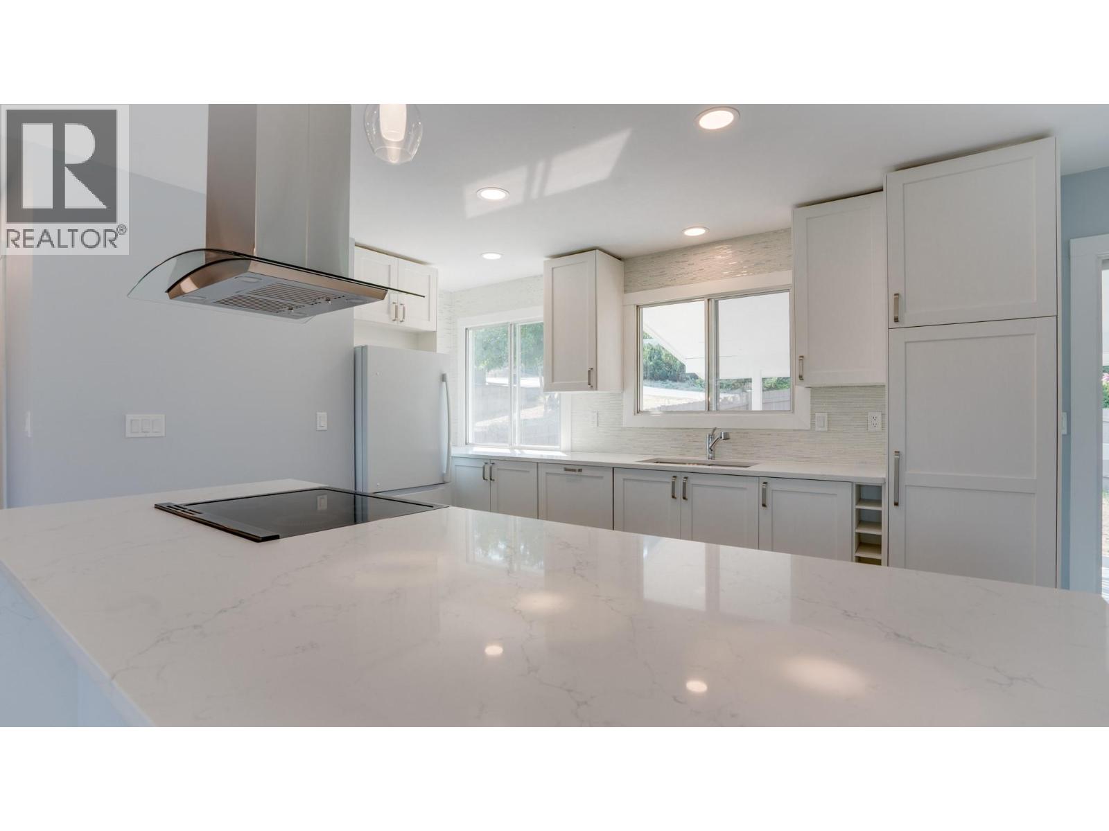 11429 Priest Valley Drive, Coldstream, British Columbia  V1B 1B4 - Photo 11 - 10382539