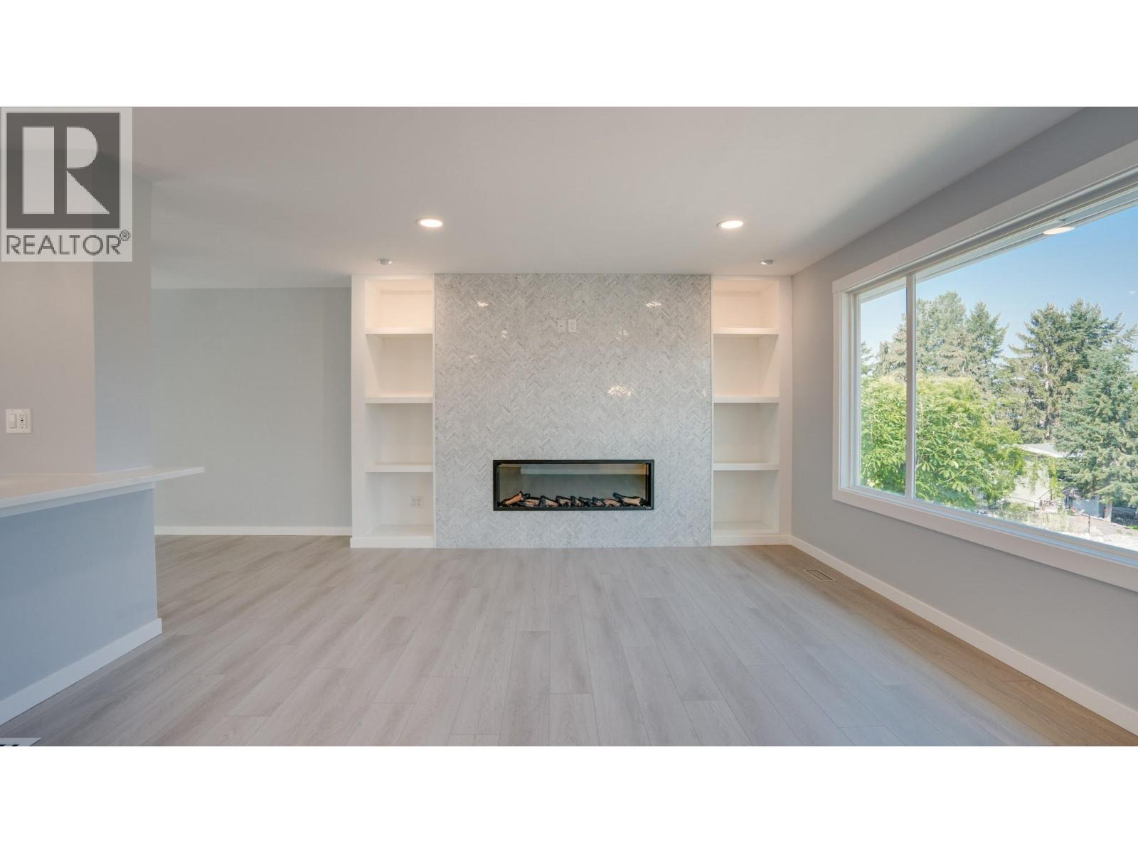 11429 Priest Valley Drive, Coldstream, British Columbia  V1B 1B4 - Photo 8 - 10382539