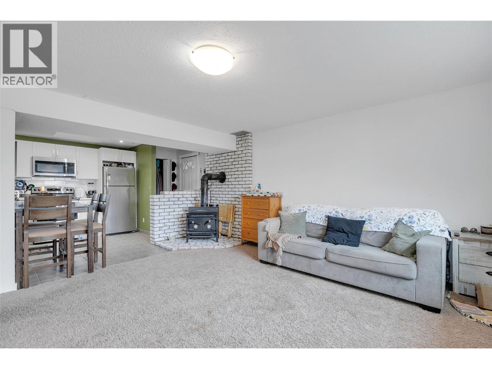 805 Camelia Road, Kelowna, British Columbia  V1X 3M9 - Photo 31 - 10382445