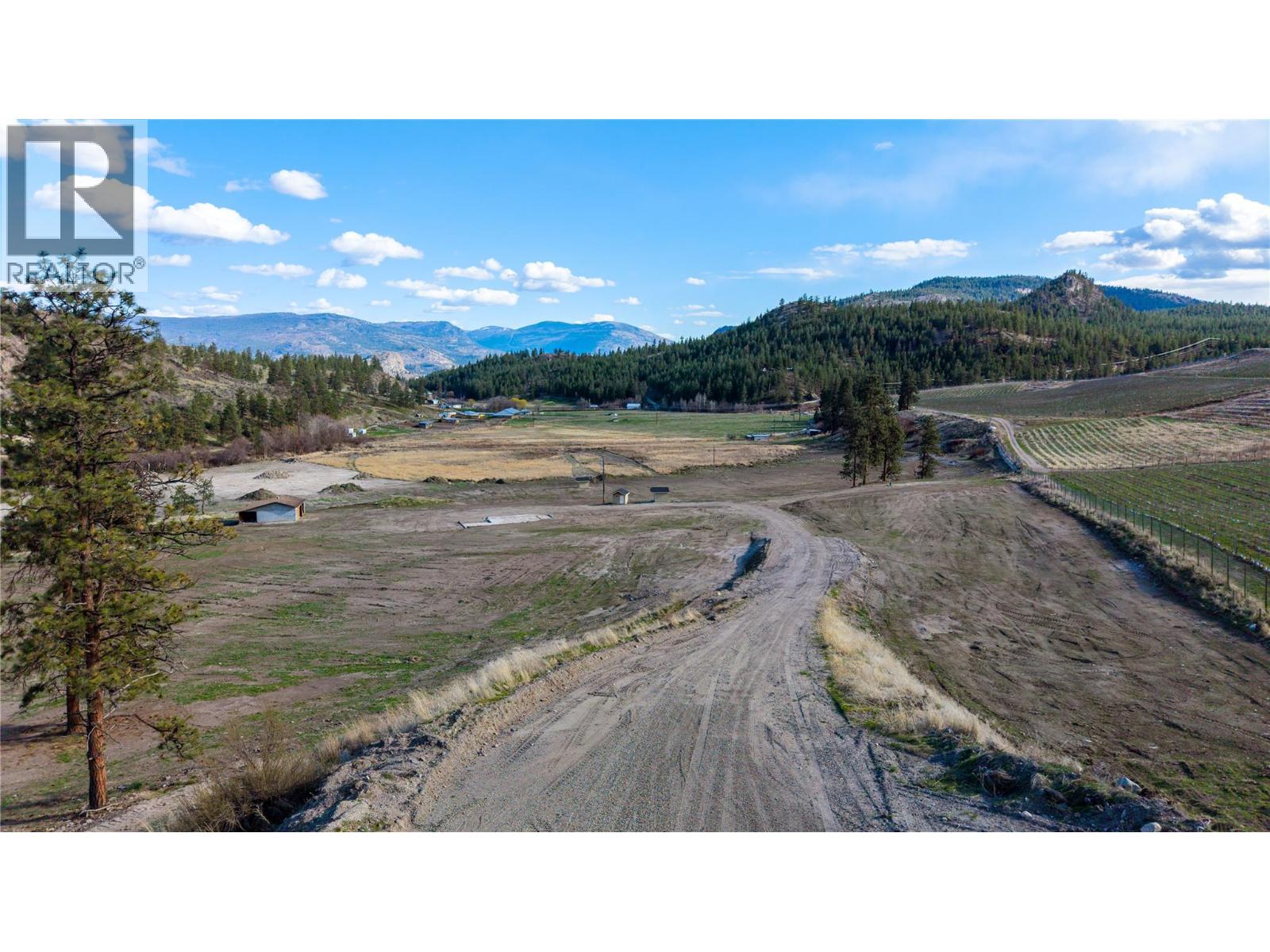 101 Hwy 3a Highway, Kaleden, British Columbia  V0H 1K0 - Photo 3 - 10382148
