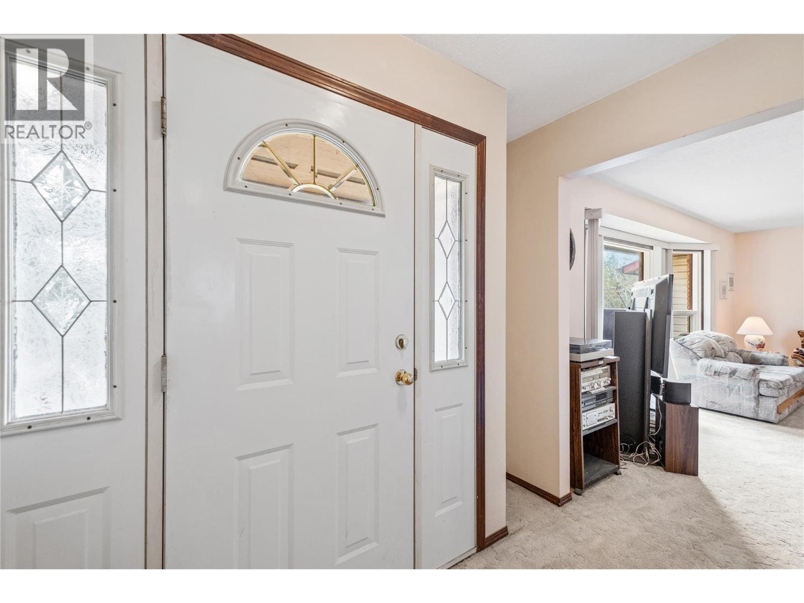 13821 Talbot Road, Lake Country, British Columbia  V4V 2C2 - Photo 11 - 10382028