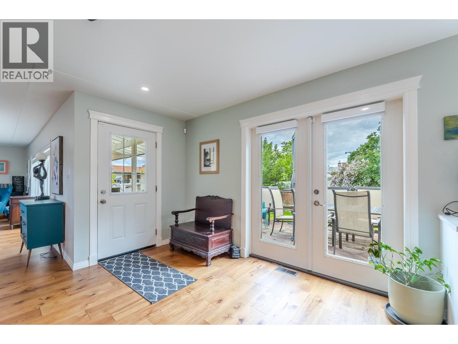 10903 Barclay Street, Summerland, British Columbia  V0H 1Z0 - Photo 9 - 10381988