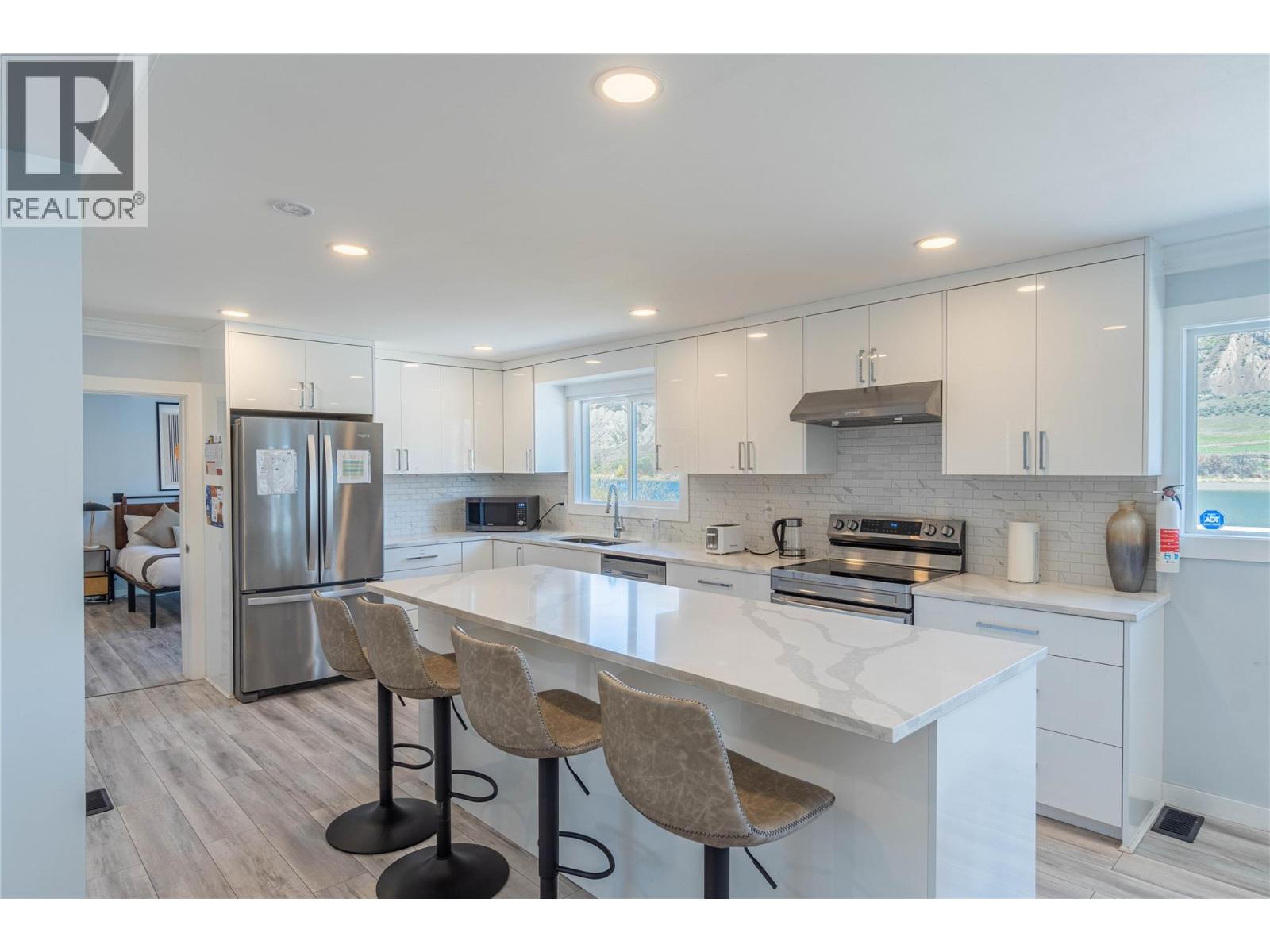 7250 Furrer Road, Kamloops, British Columbia  V2C 5T5 - Photo 12 - 10381727