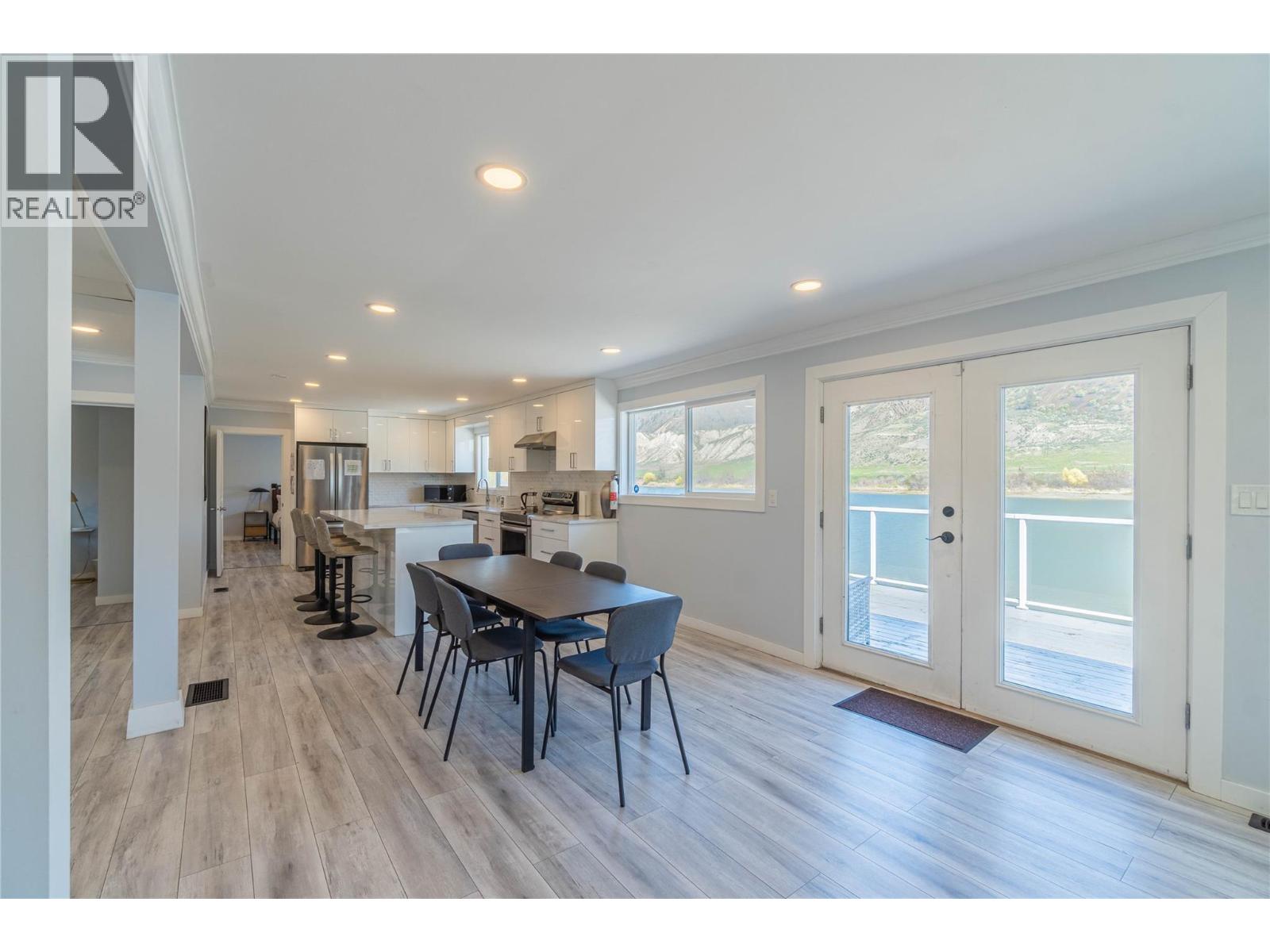 7250 Furrer Road, Kamloops, British Columbia  V2C 5T5 - Photo 9 - 10381727