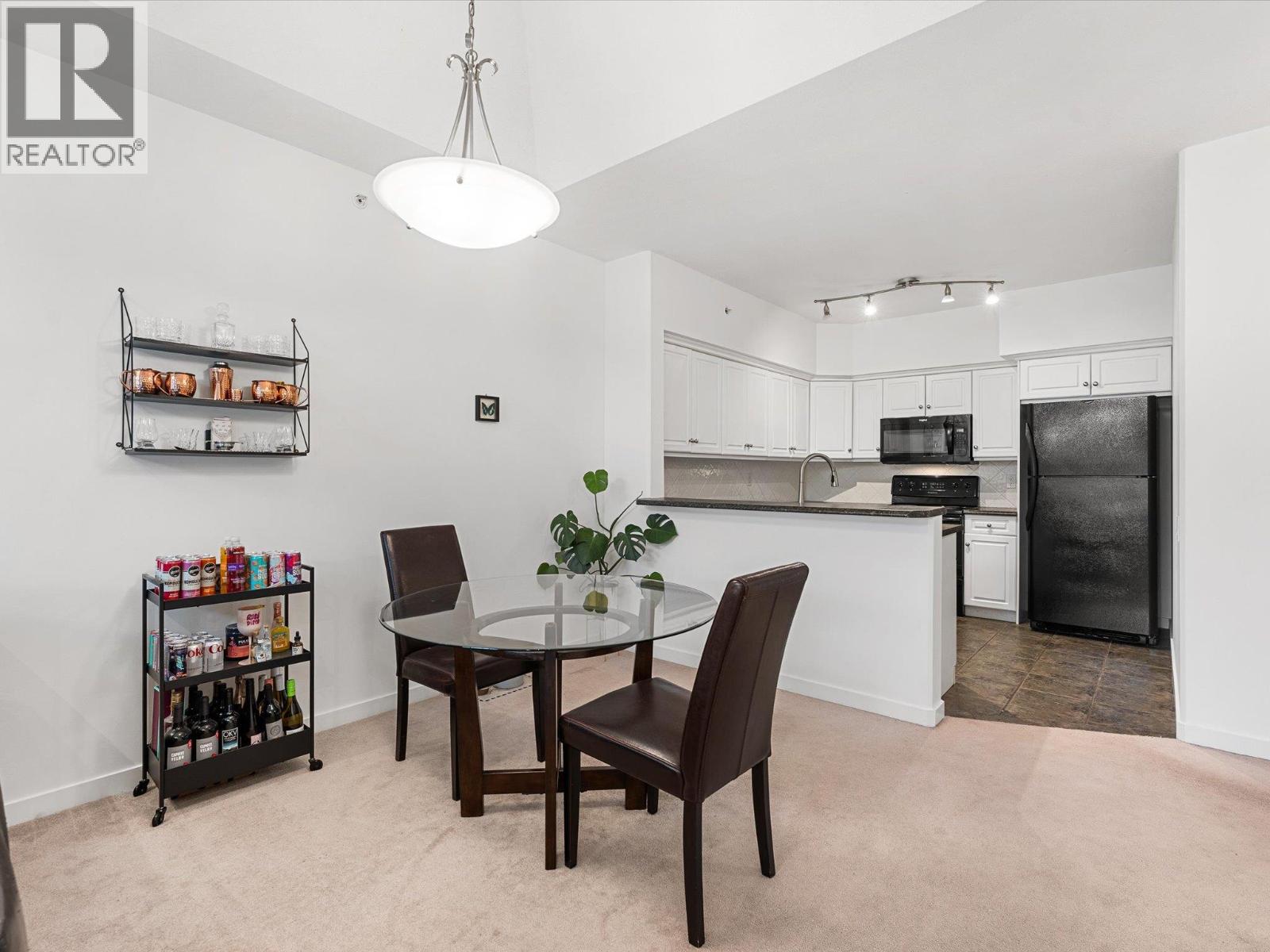 688 Lequime Road Unit# 404, Kelowna, British Columbia  V1W 1A3 - Photo 10 - 10382514