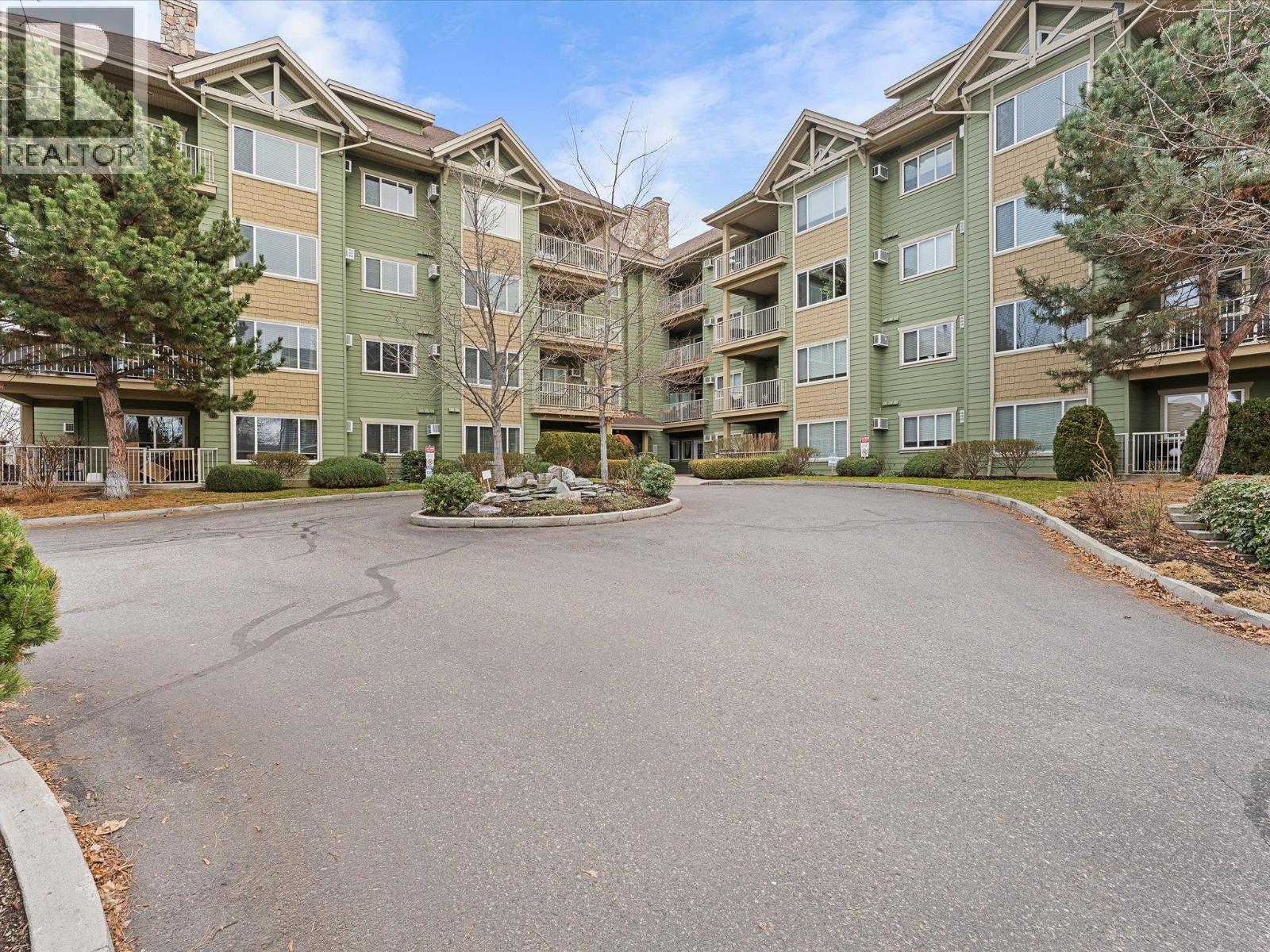 688 Lequime Road Unit# 404, Kelowna, British Columbia  V1W 1A3 - Photo 2 - 10382514