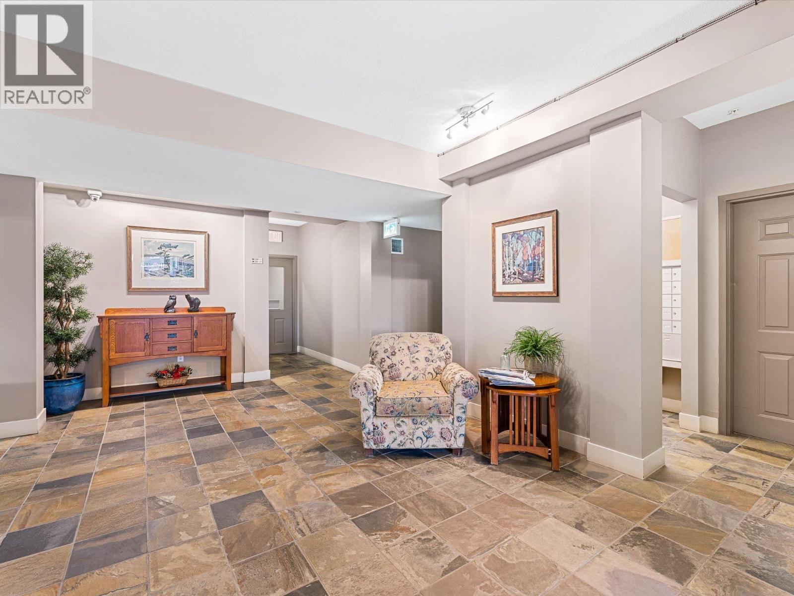 688 Lequime Road Unit# 404, Kelowna, British Columbia  V1W 1A3 - Photo 26 - 10382514