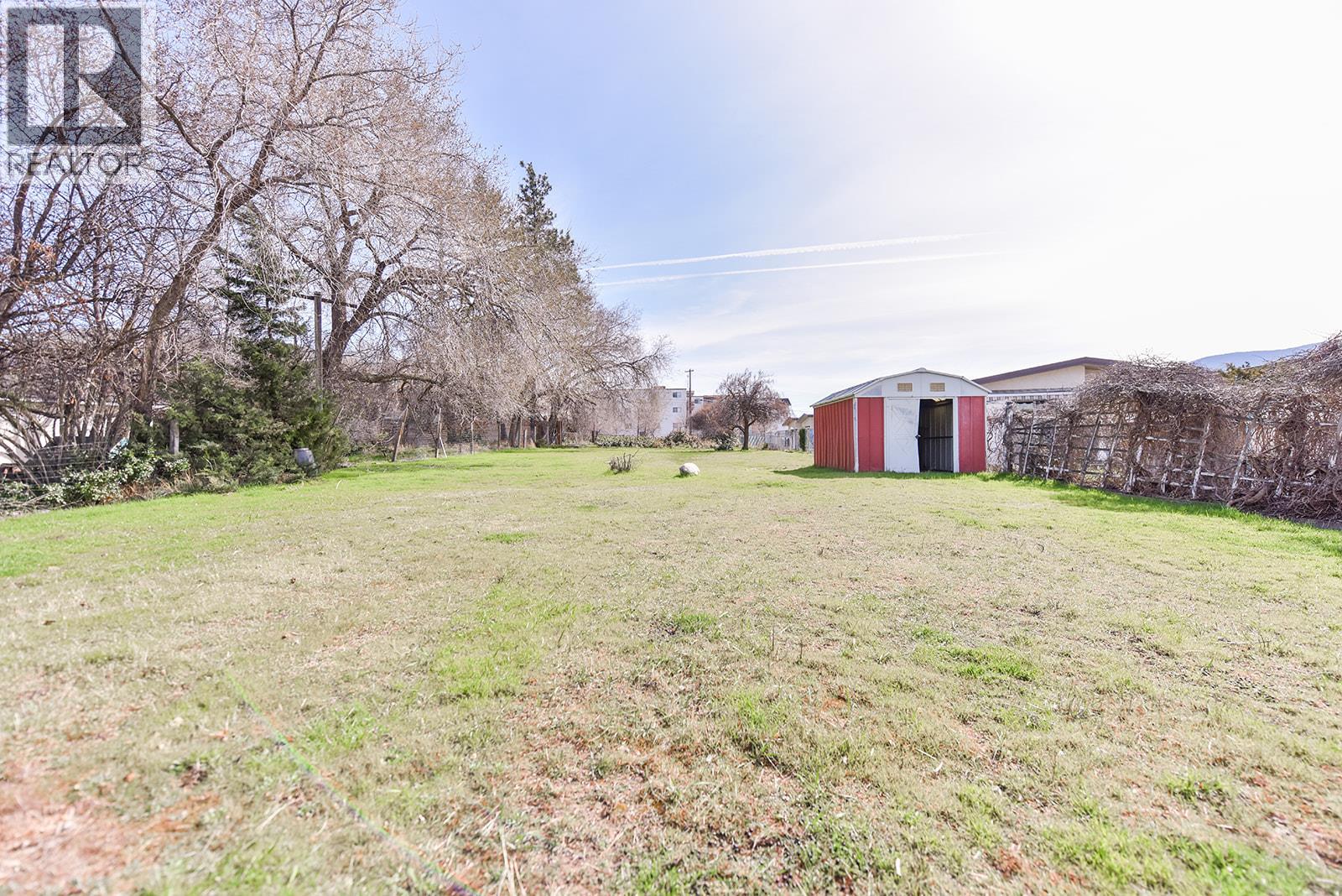 130 Jermyn Avenue, Penticton, British Columbia  V2A 2E1 - Photo 11 - 10382428