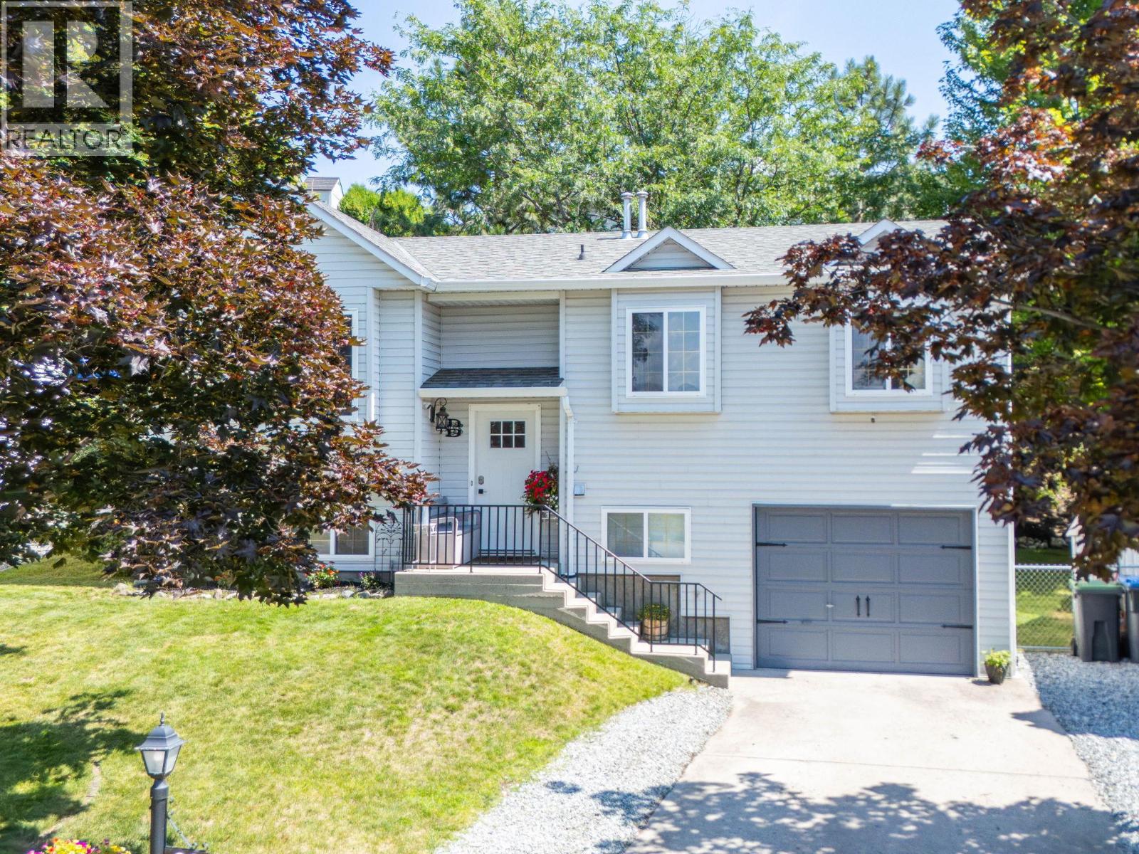 6100 Old Vernon Road Unit# 24, Ellison, British Columbia  V1Z 7T8 - Photo 1 - 10382272