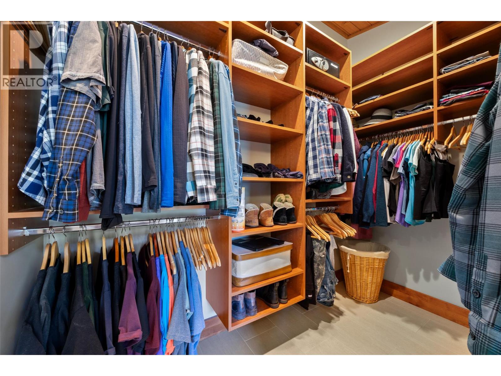 2436 Fairways Drive, Sun Peaks, British Columbia  V0E 5N0 - Photo 31 - 10382117