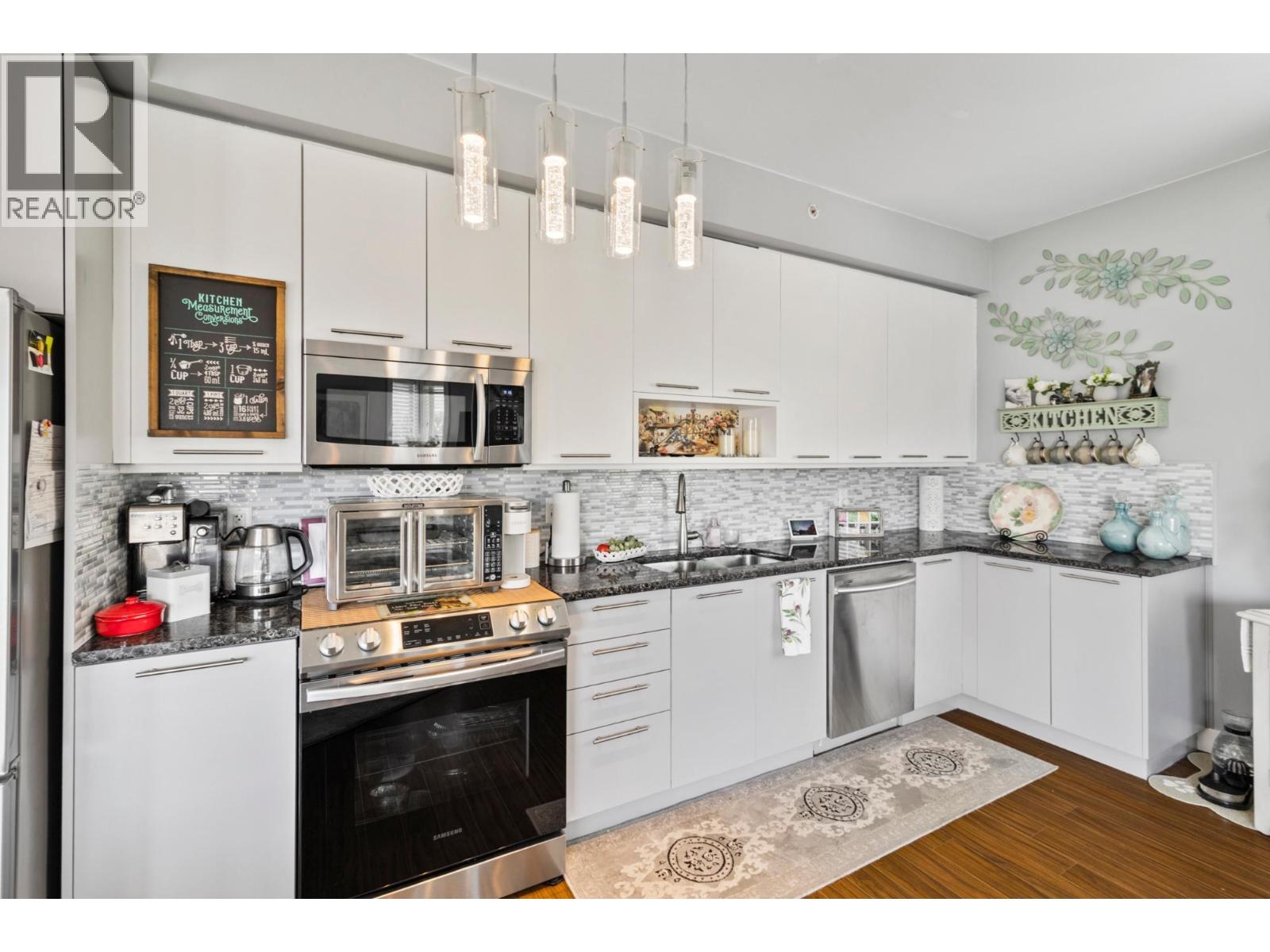 1030 Talasa Way Unit# 2413, Kamloops, British Columbia  V2H 0C3 - Photo 3 - 10381950