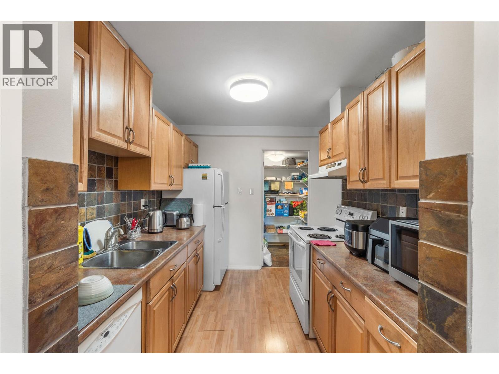 137 Mcgill Road Unit# 31, Kamloops, British Columbia  V2C 1L9 - Photo 9 - 10380876