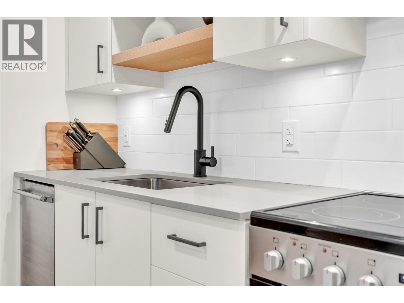 660 Cawston Avenue Unit# 311, Kelowna, British Columbia  V1Y 9M1 - Photo 6 - 10382615