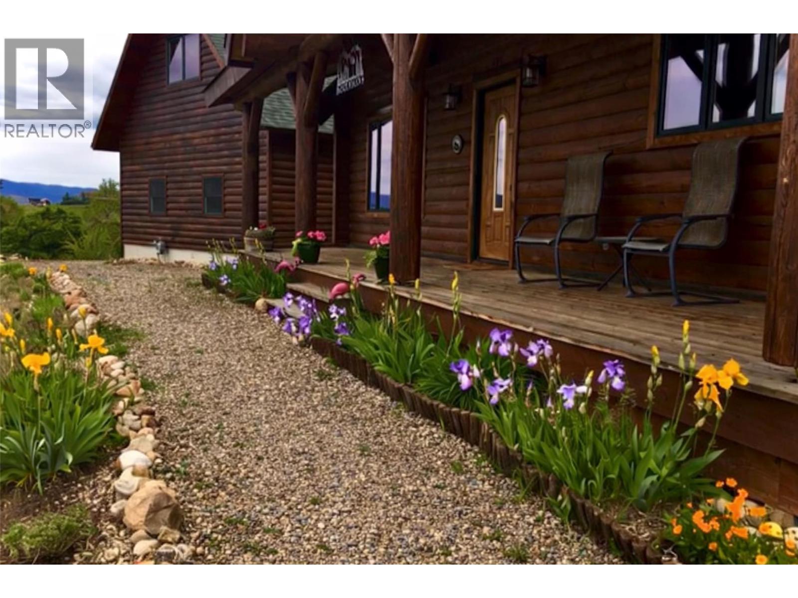 9371 6 Highway, Coldstream, British Columbia  V1B 3B5 - Photo 10 - 10381445